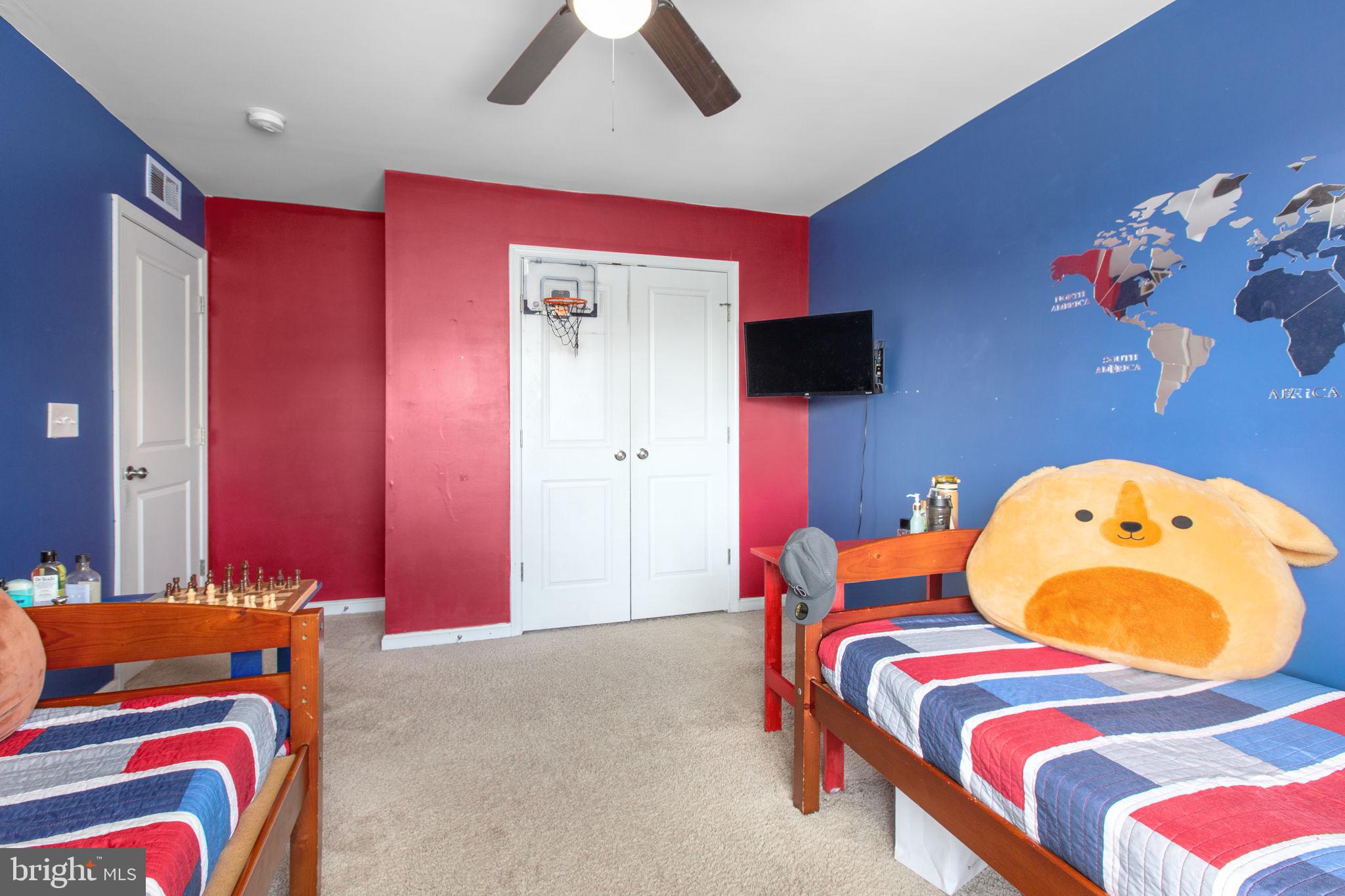 SOUTHGATE - Residential