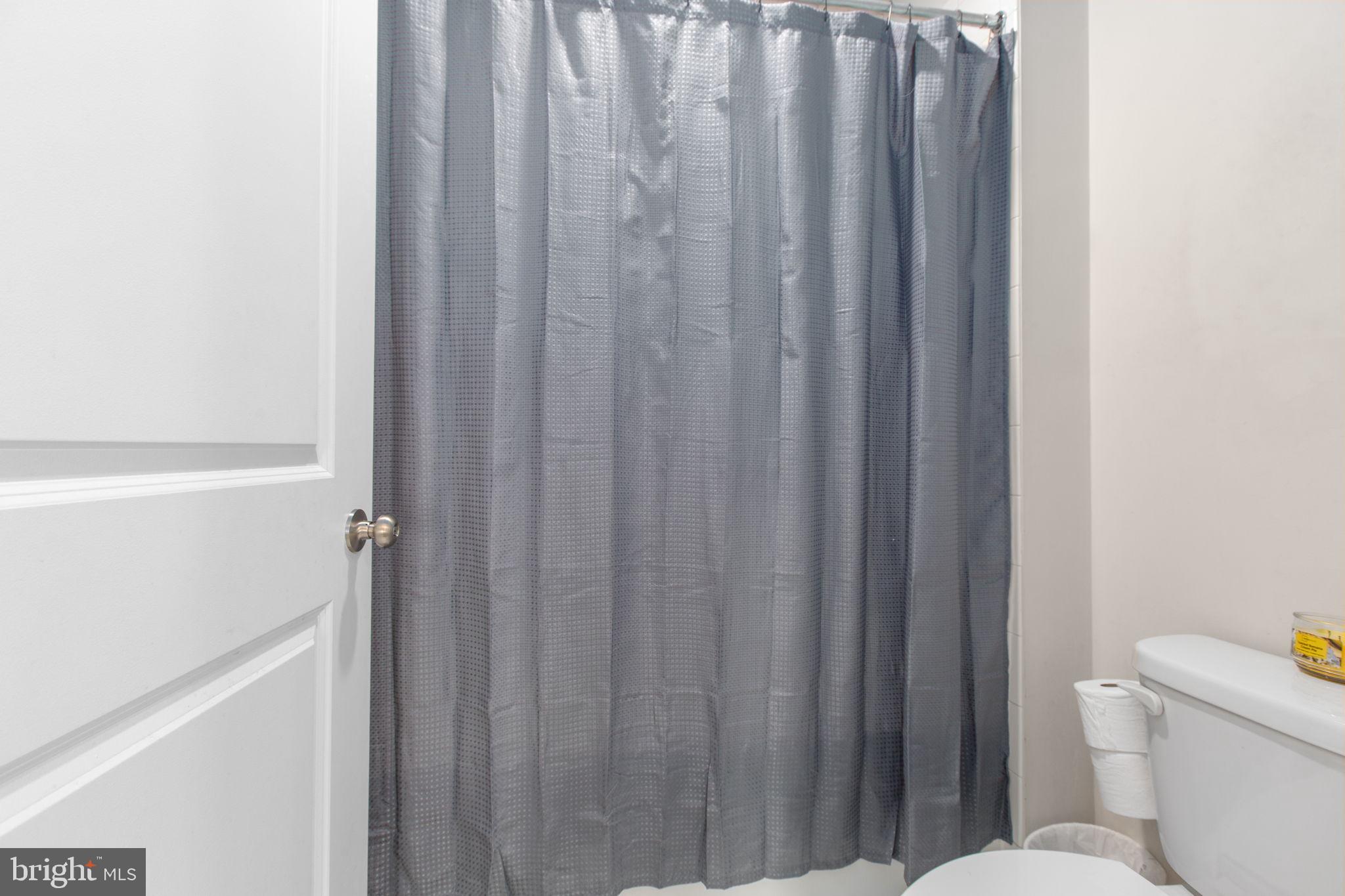 SOUTHGATE - Residential