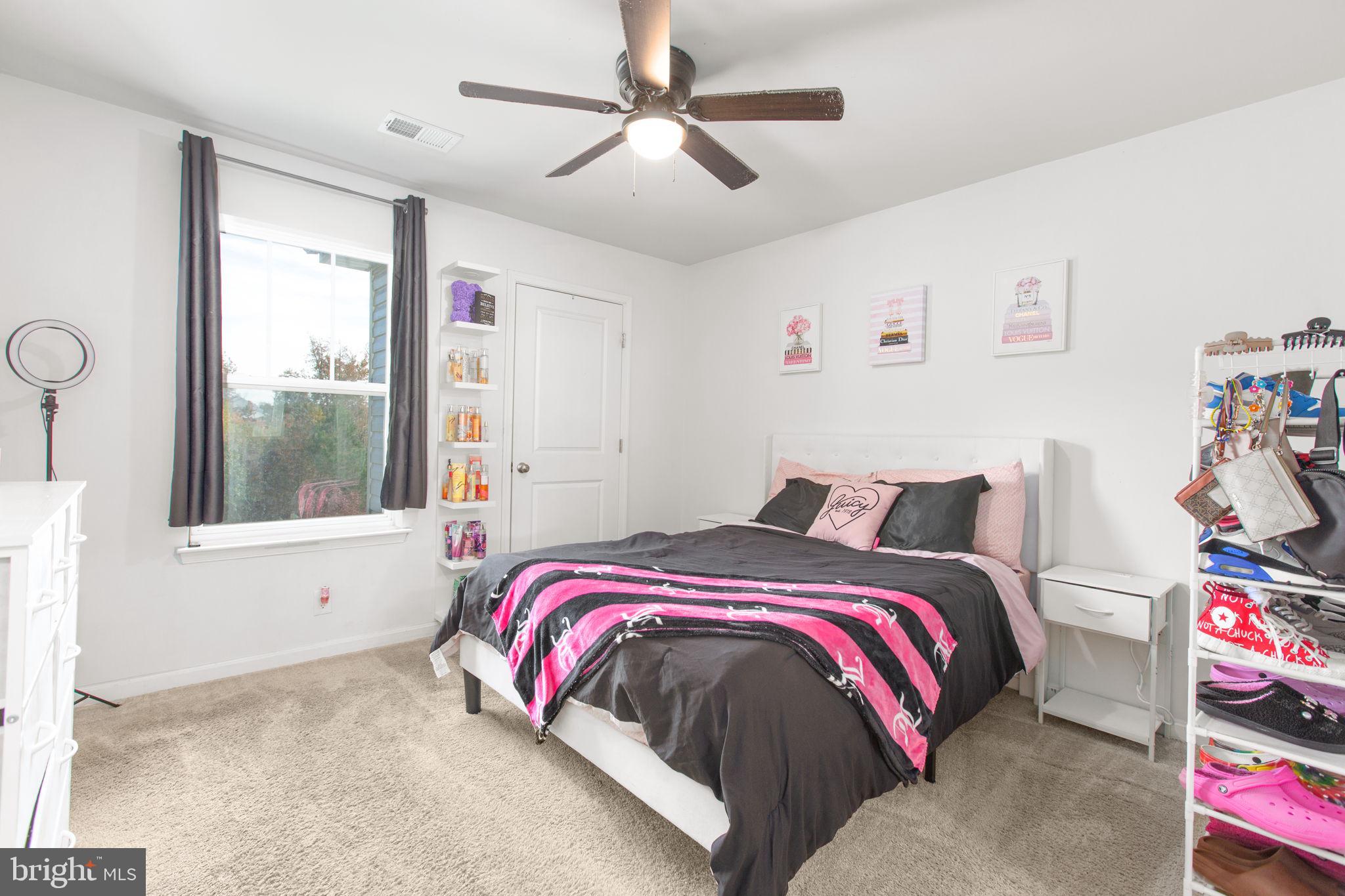 SOUTHGATE - Residential