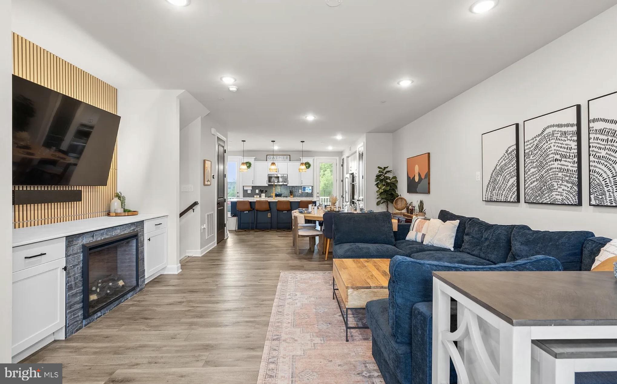7202 MOUNTAINEER DRIVE