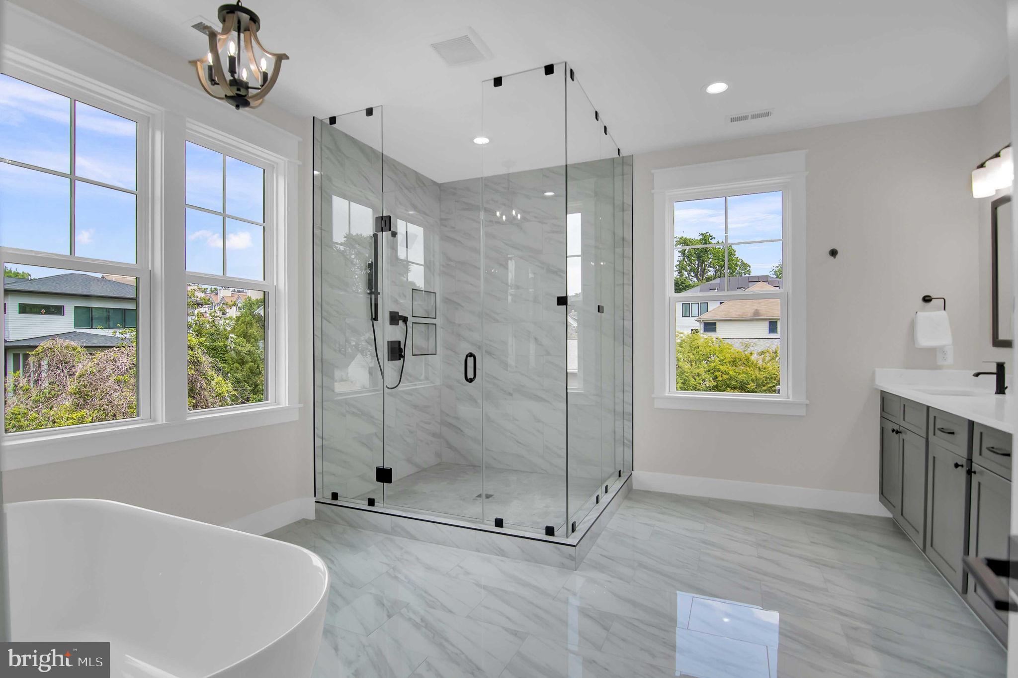 TUCKAHOE VILLAGE - Residential