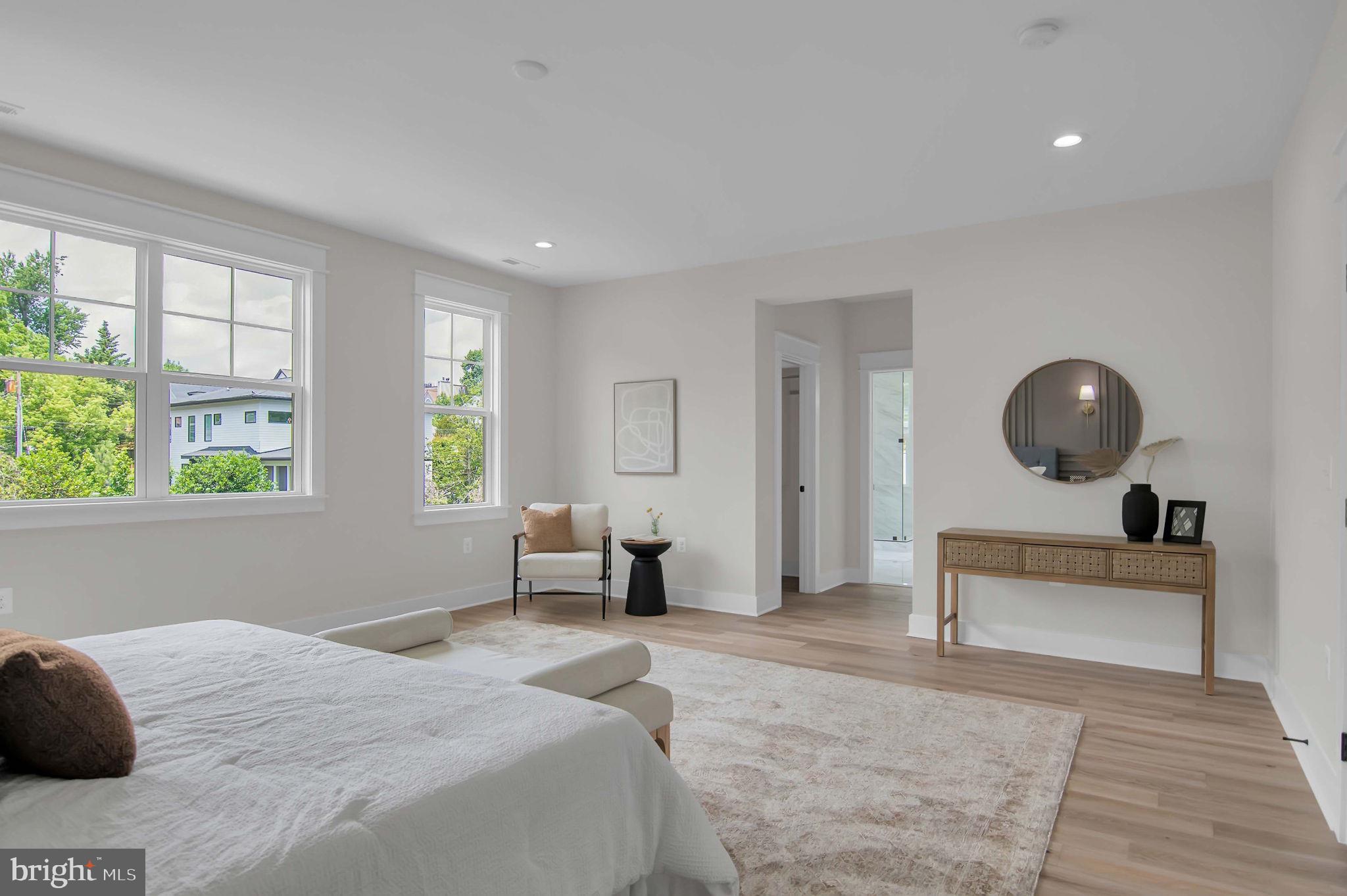 TUCKAHOE VILLAGE - Residential