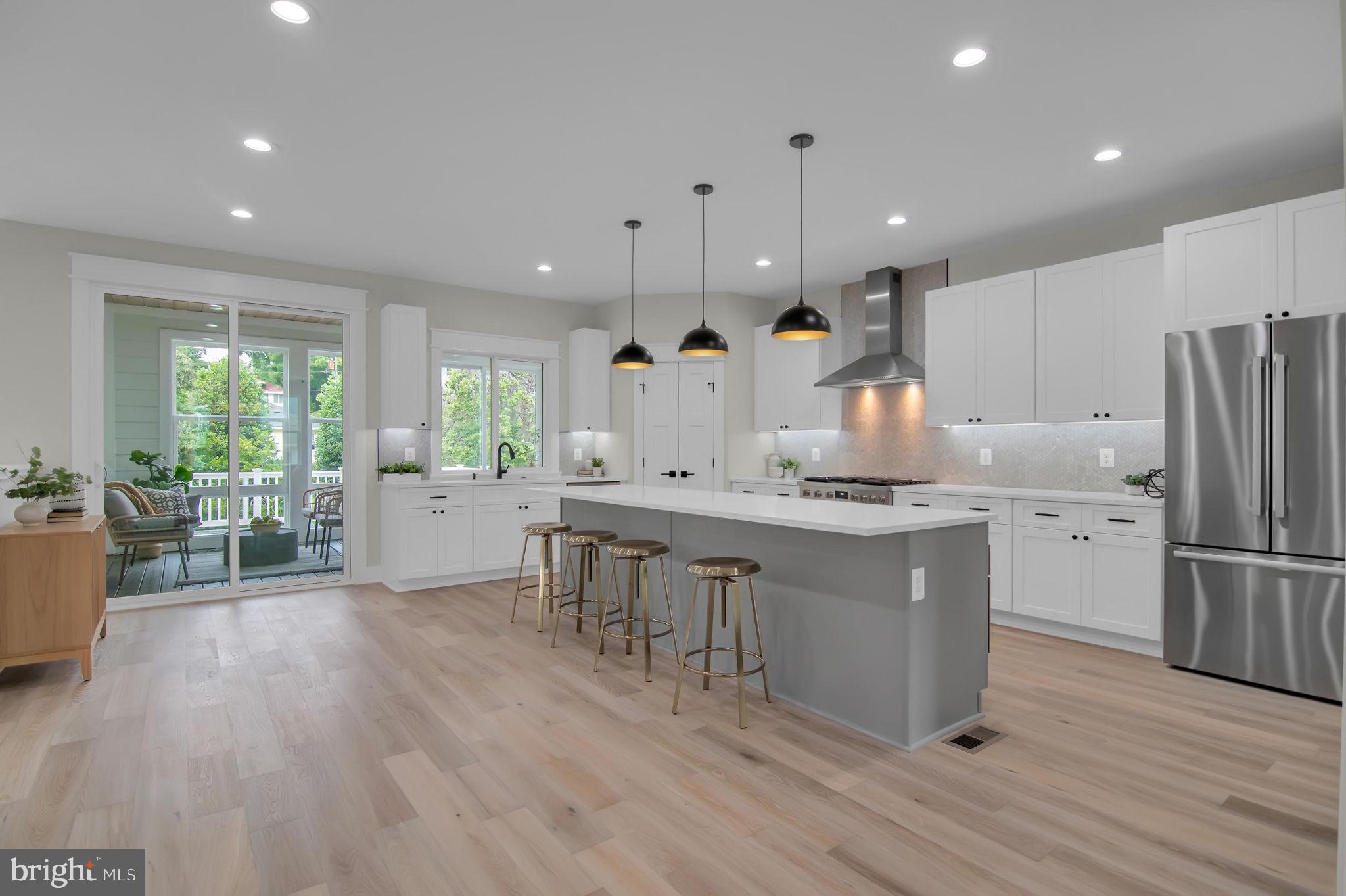 TUCKAHOE VILLAGE - Residential