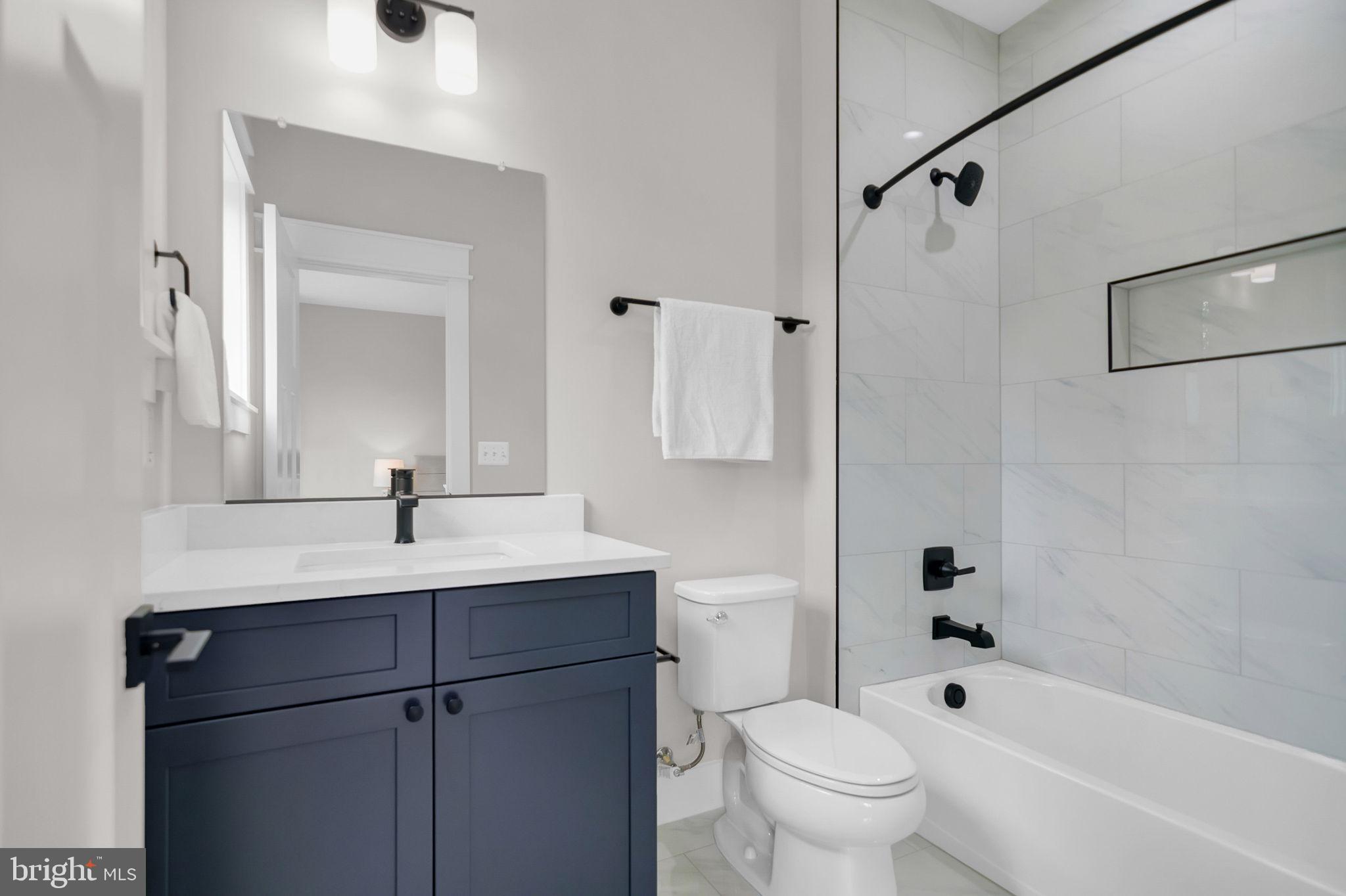 TUCKAHOE VILLAGE - Residential