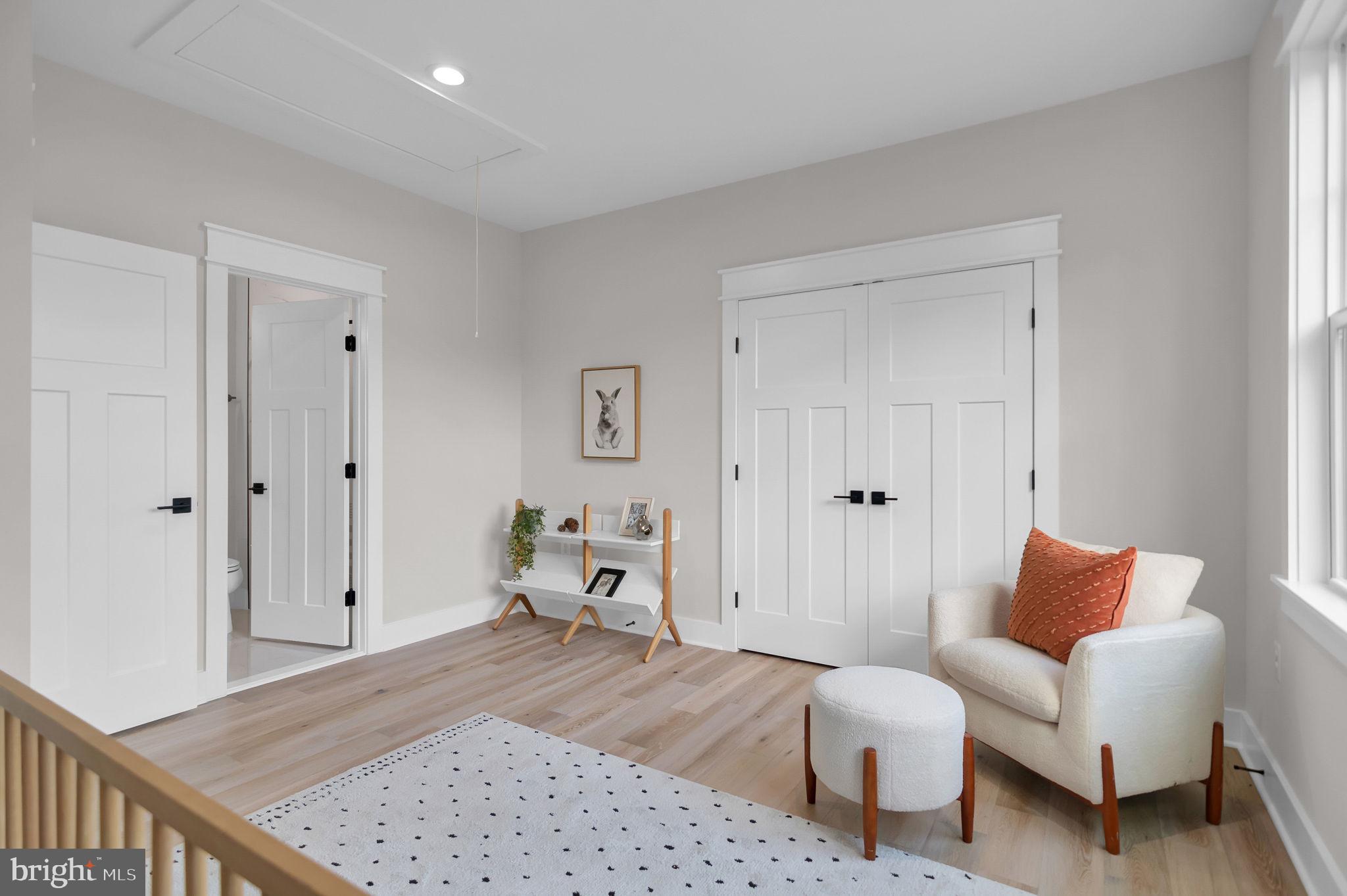 TUCKAHOE VILLAGE - Residential