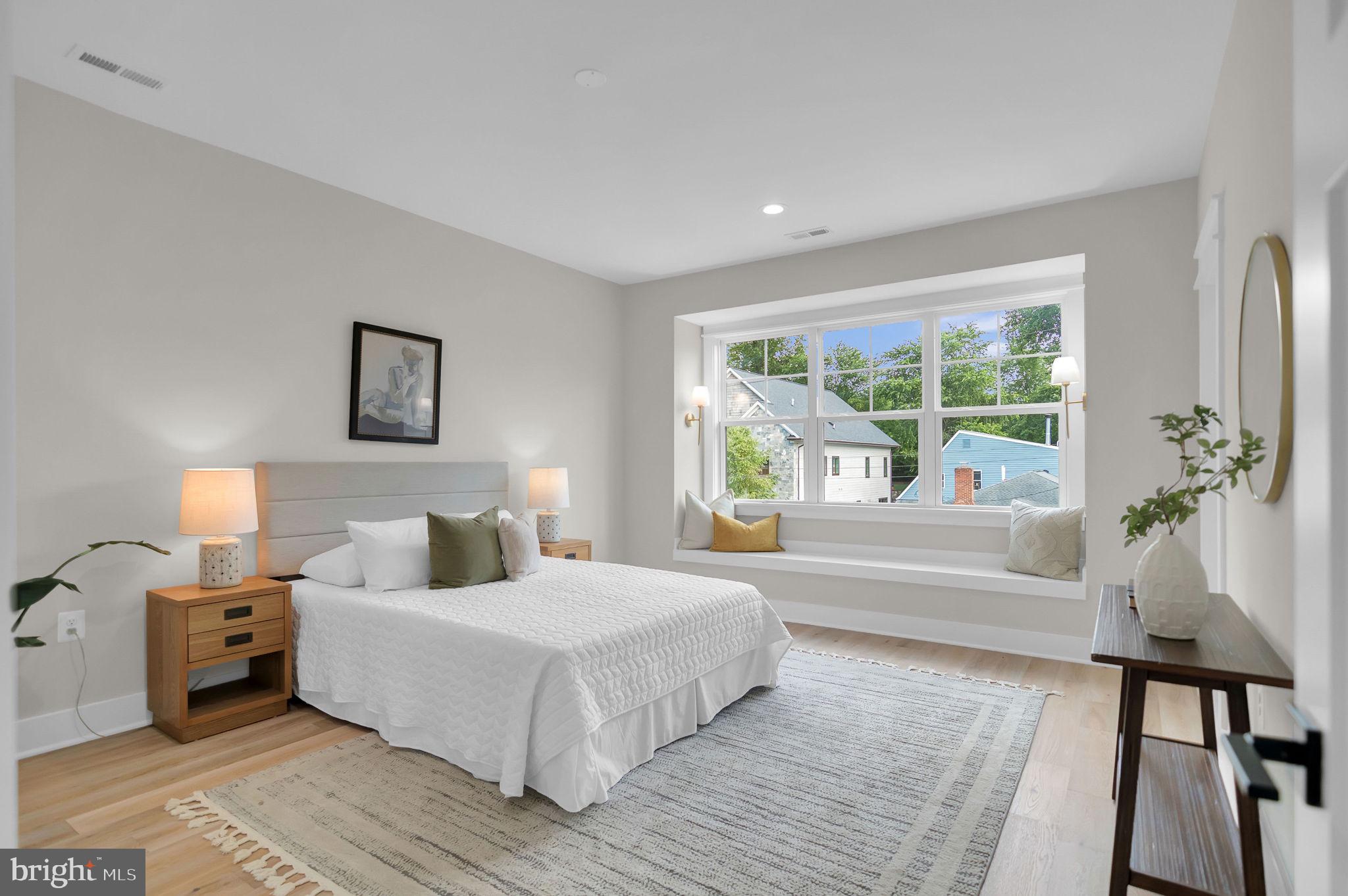 TUCKAHOE VILLAGE - Residential