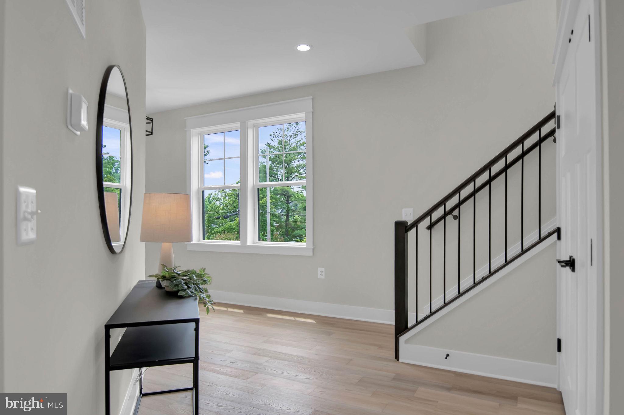 TUCKAHOE VILLAGE - Residential