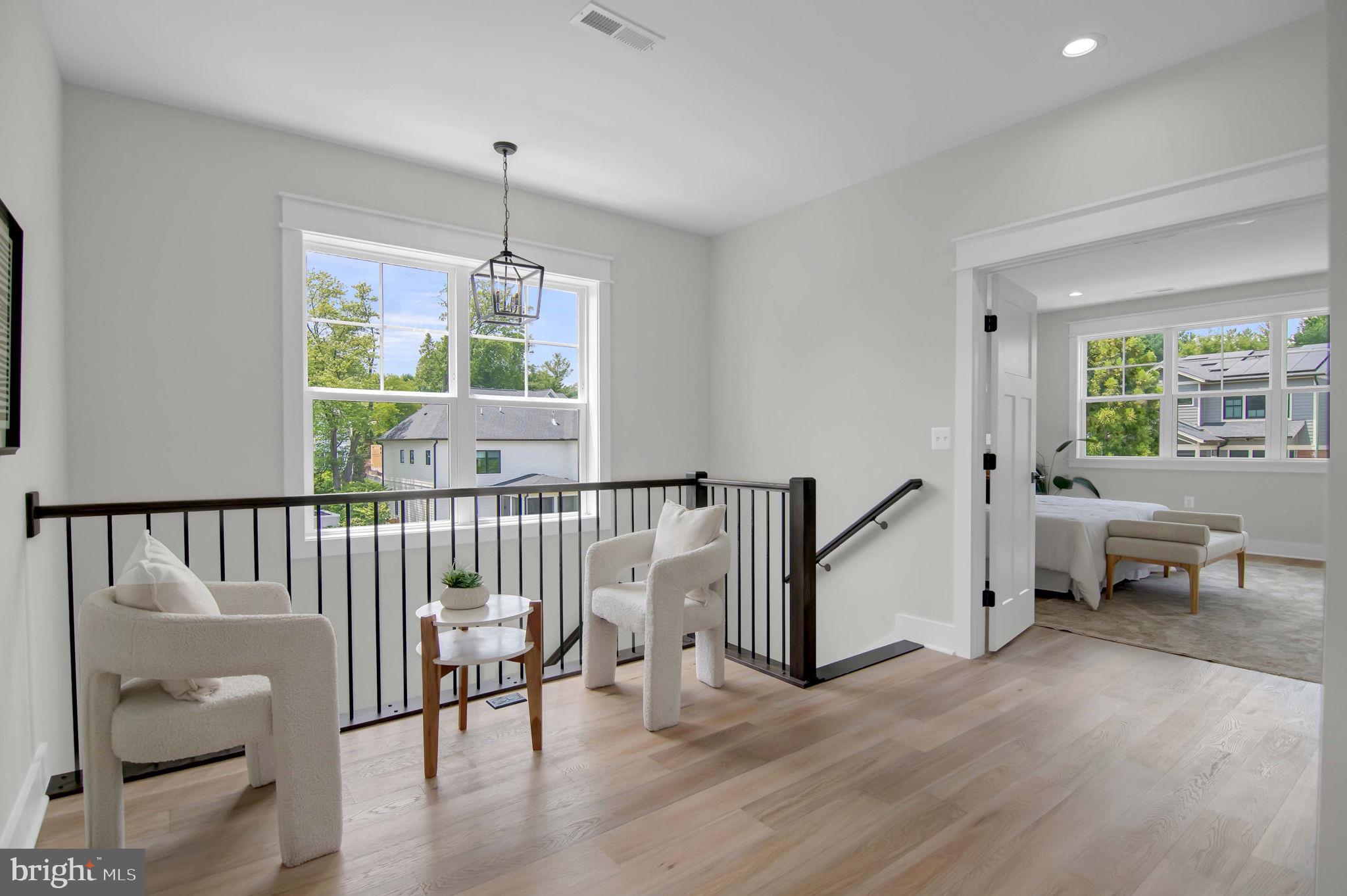 TUCKAHOE VILLAGE - Residential