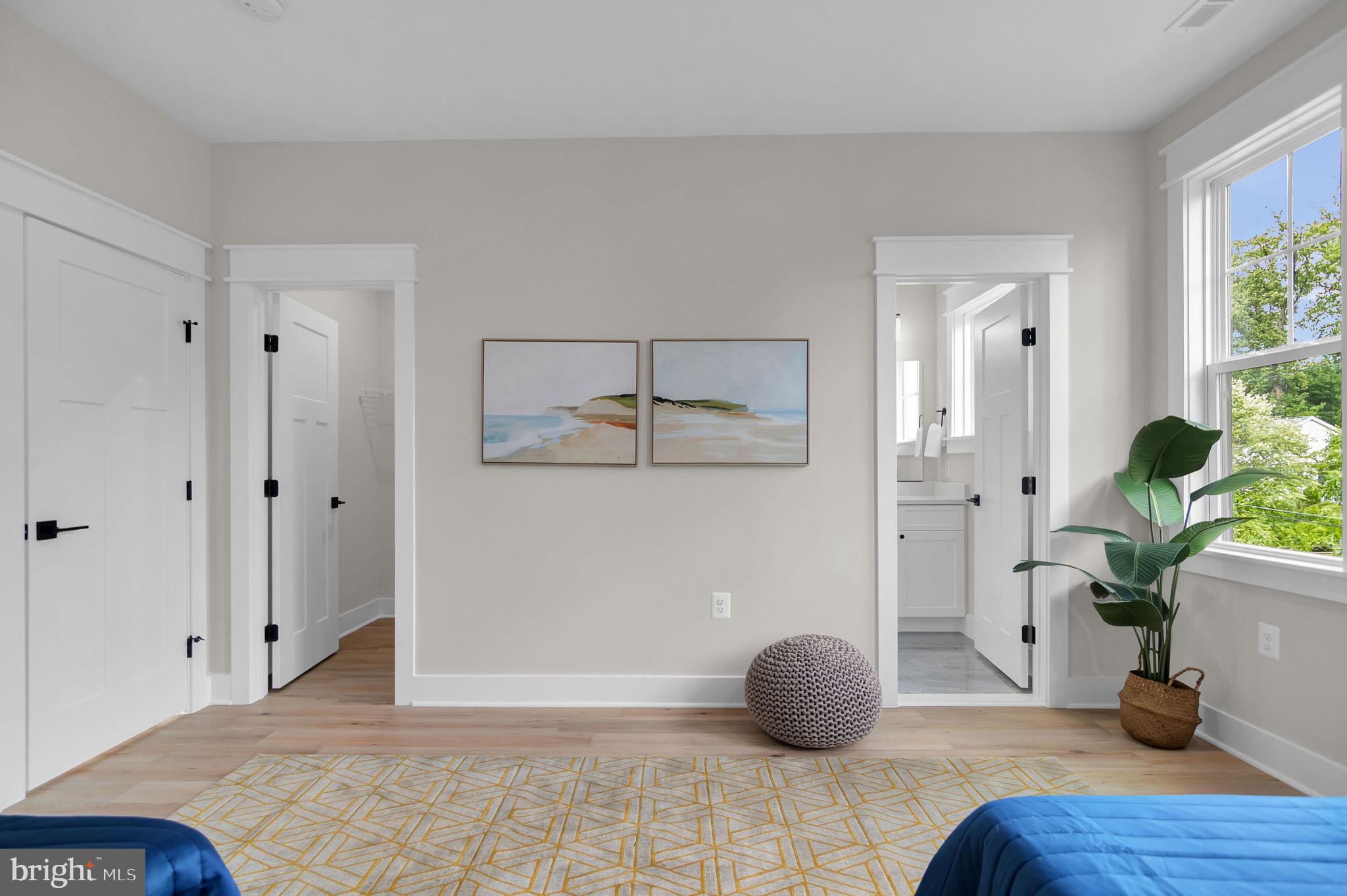 TUCKAHOE VILLAGE - Residential