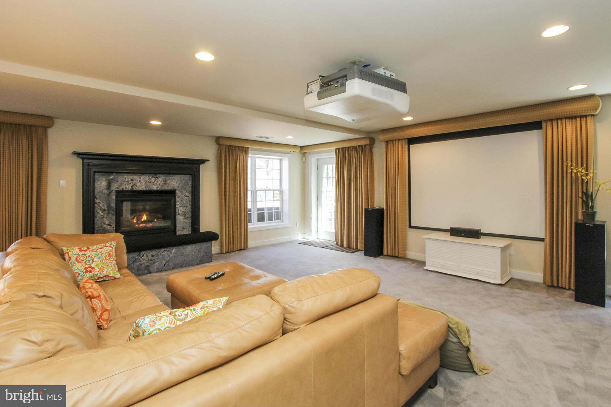 COLVIN MEADOW ESTATES - Residential