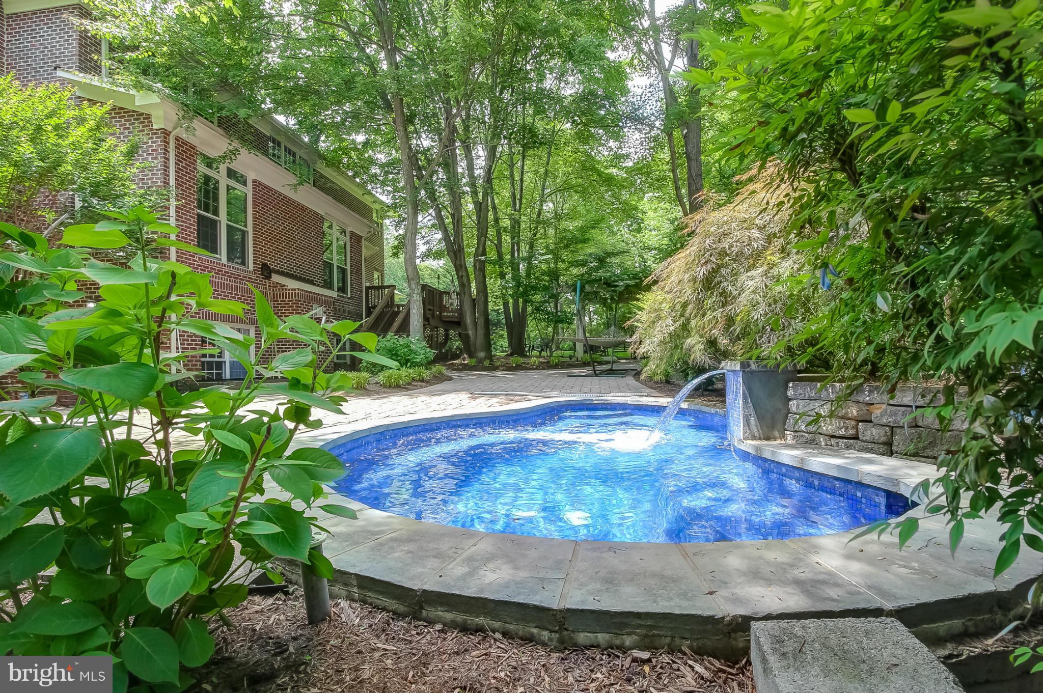 COLVIN MEADOW ESTATES - Residential