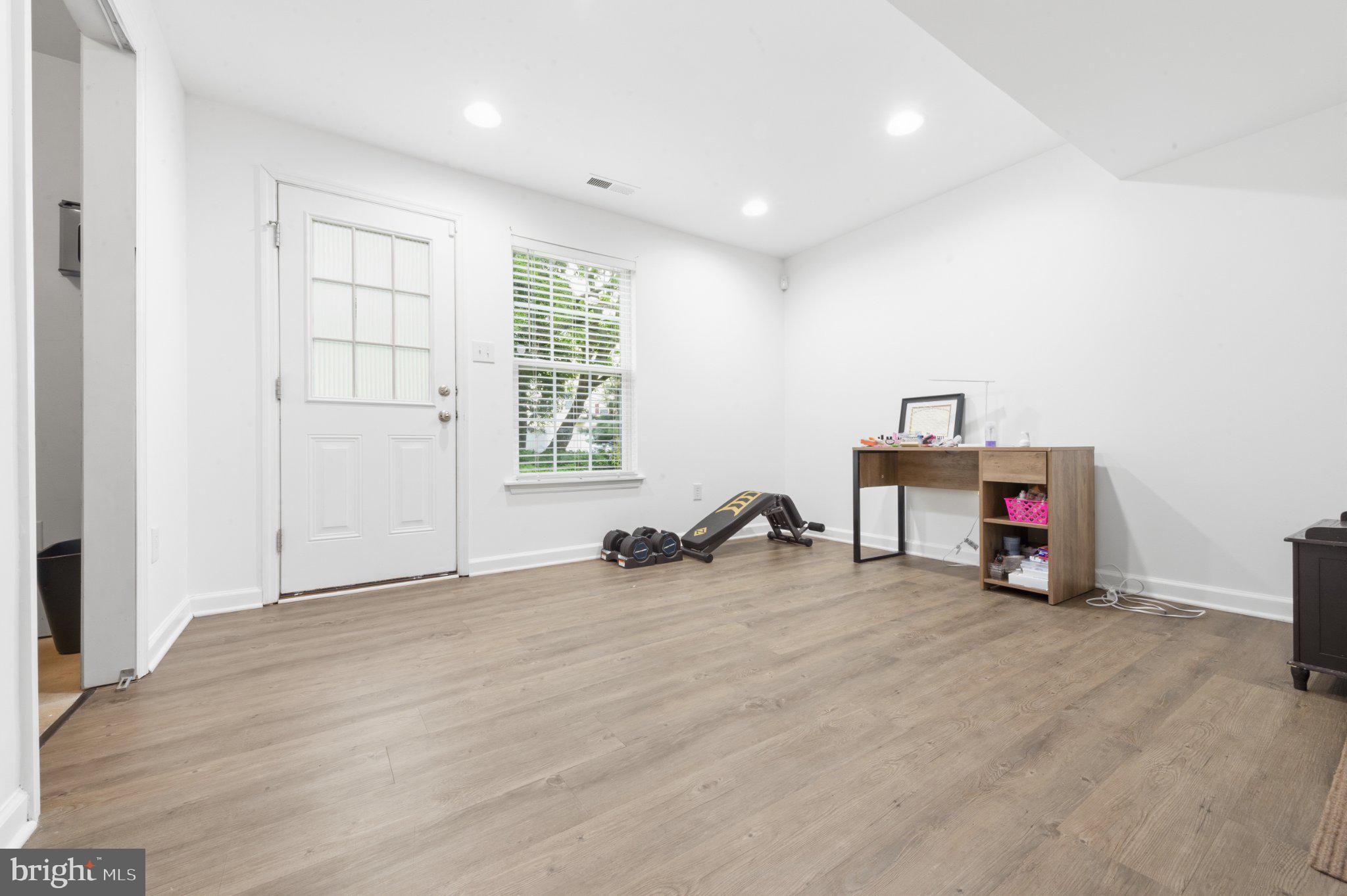 6 SHOEMAKER DRIVE