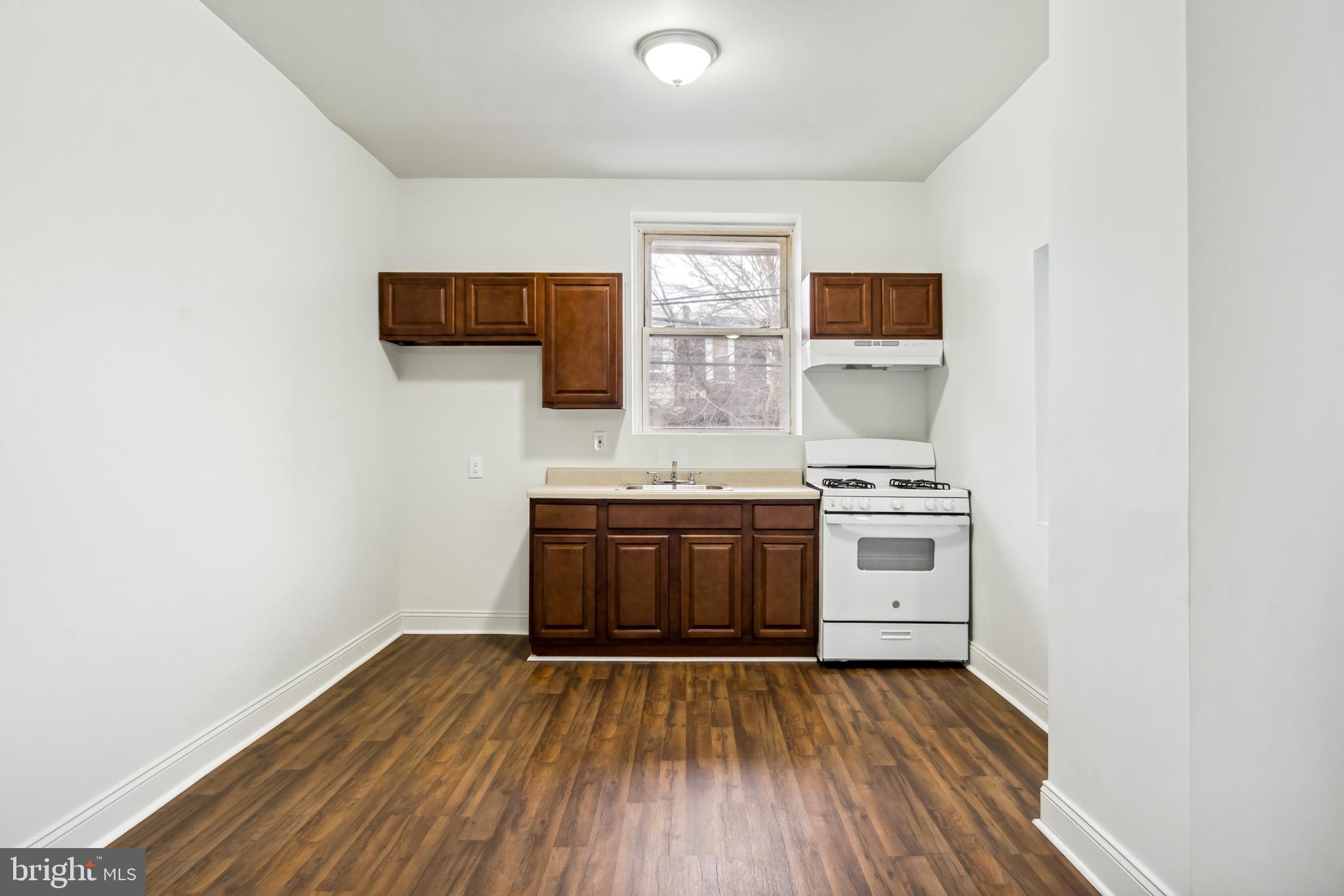 GERMANTOWN - Residential