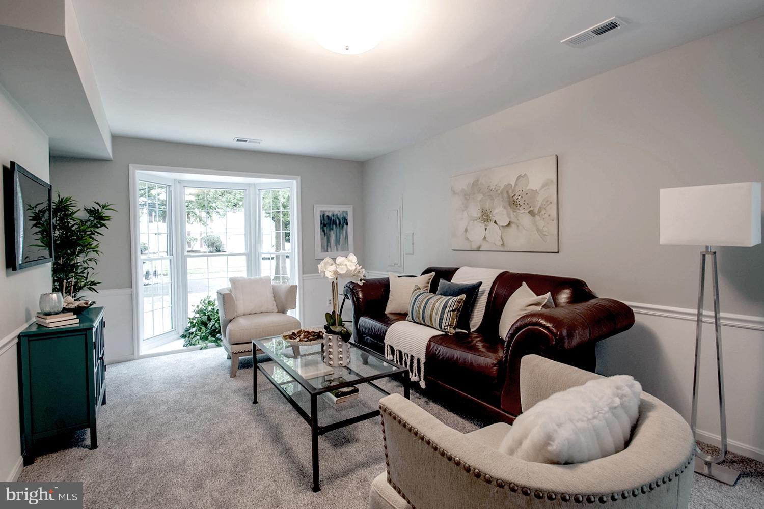 ANNAPOLIS COVE - Residential