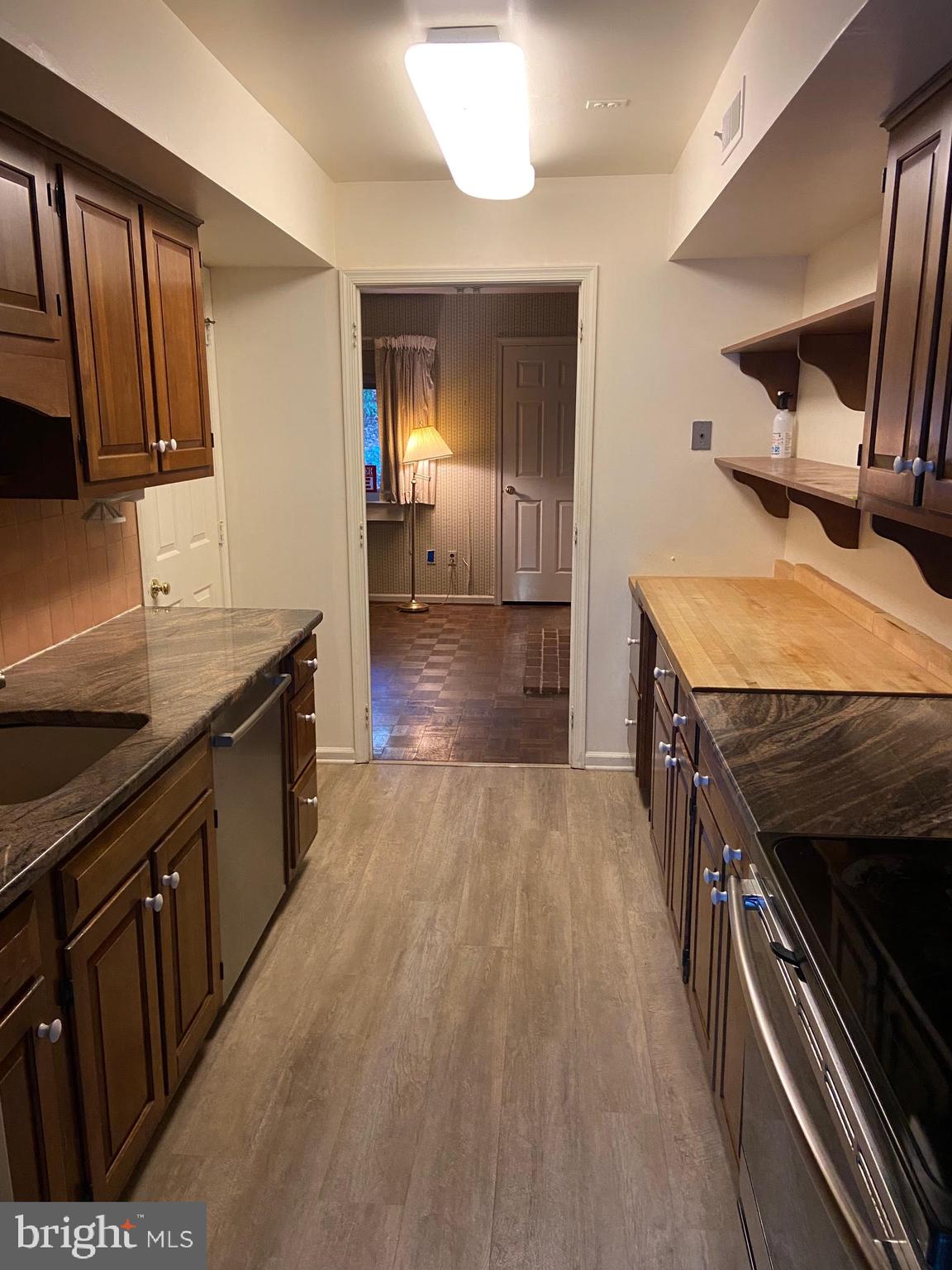 FOXWOOD - Residential