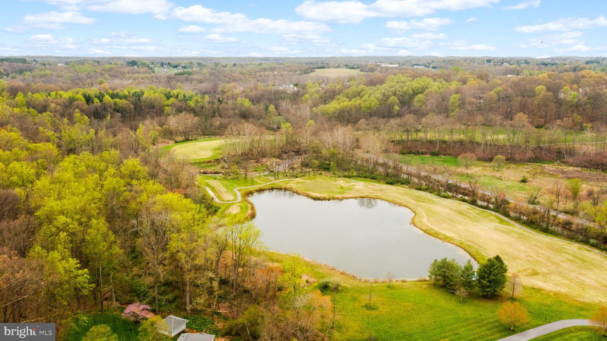 RIVER DOWNS - Residential