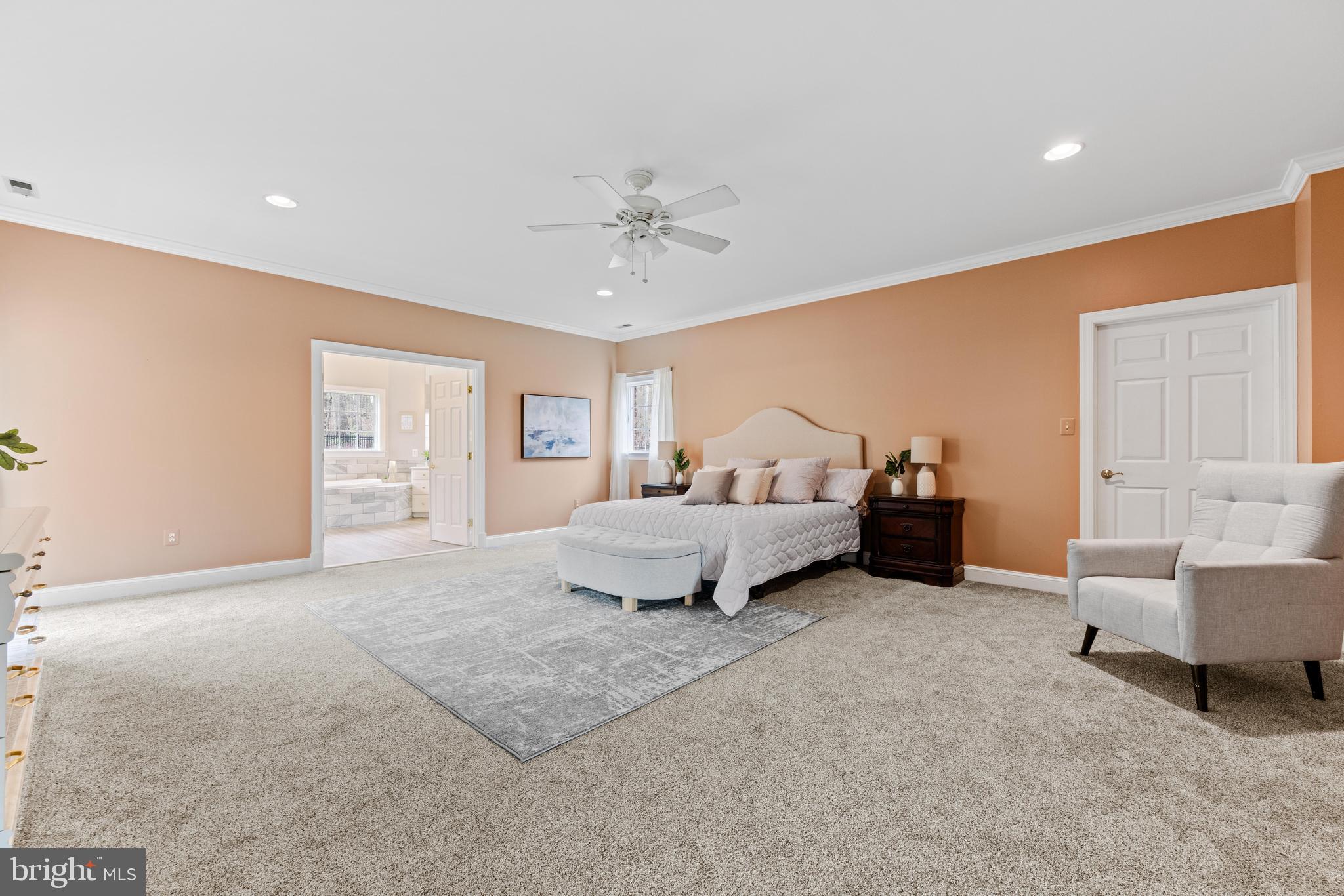 RIVER DOWNS - Residential