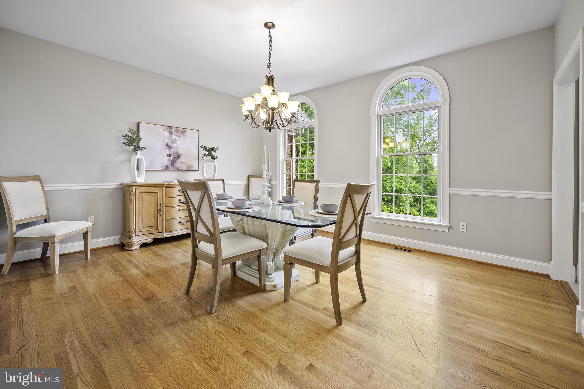 RIVER DOWNS - Residential