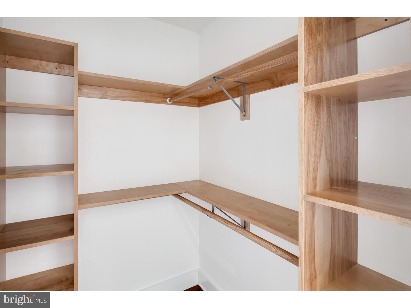 OLDE KENSINGTON - Residential