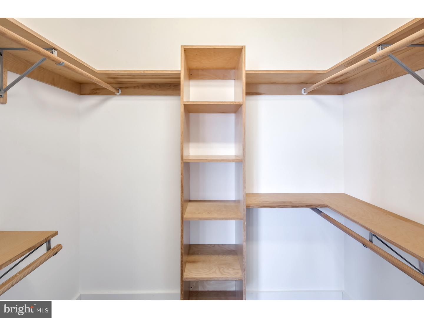 OLDE KENSINGTON - Residential