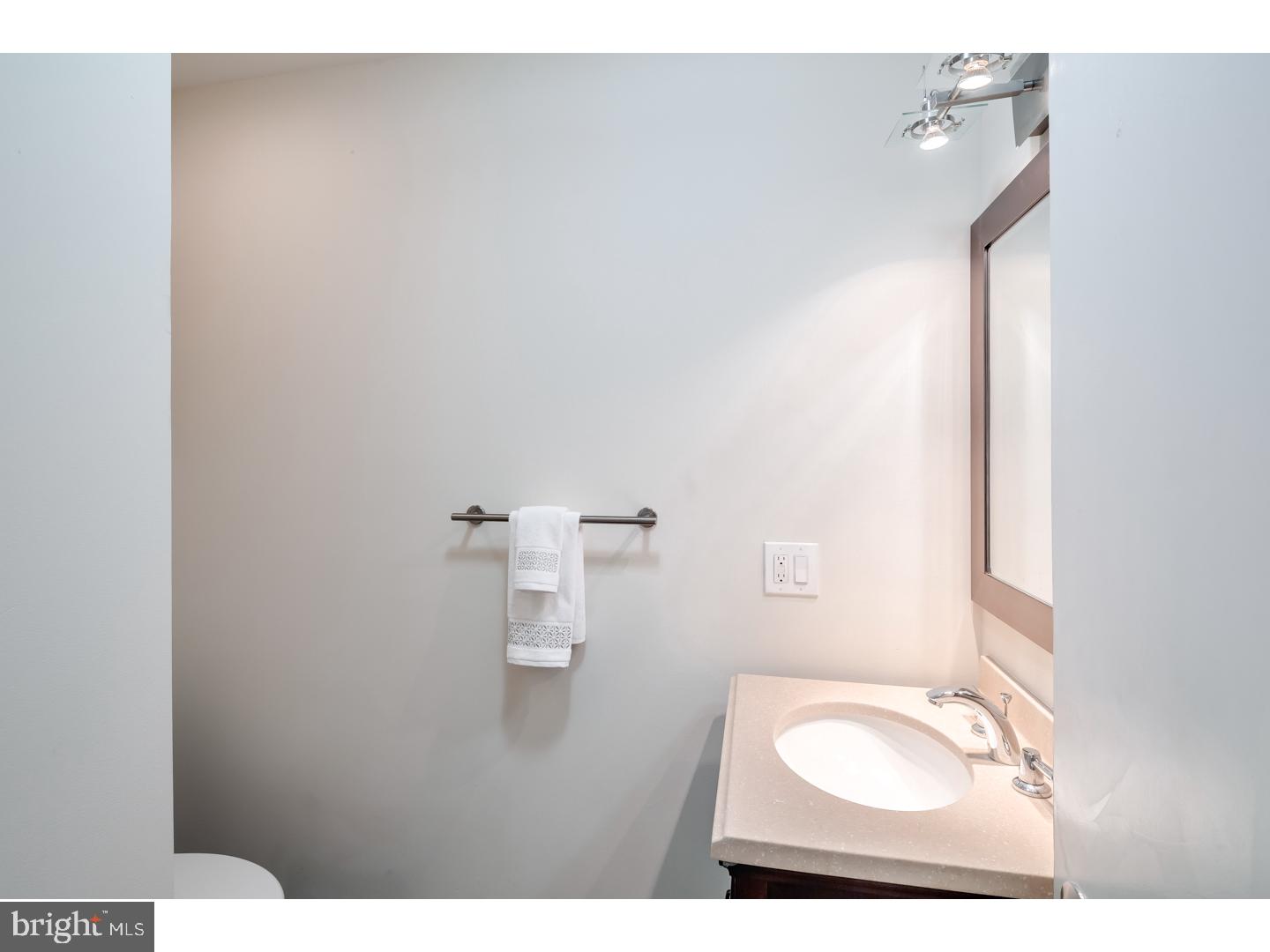 OLDE KENSINGTON - Residential