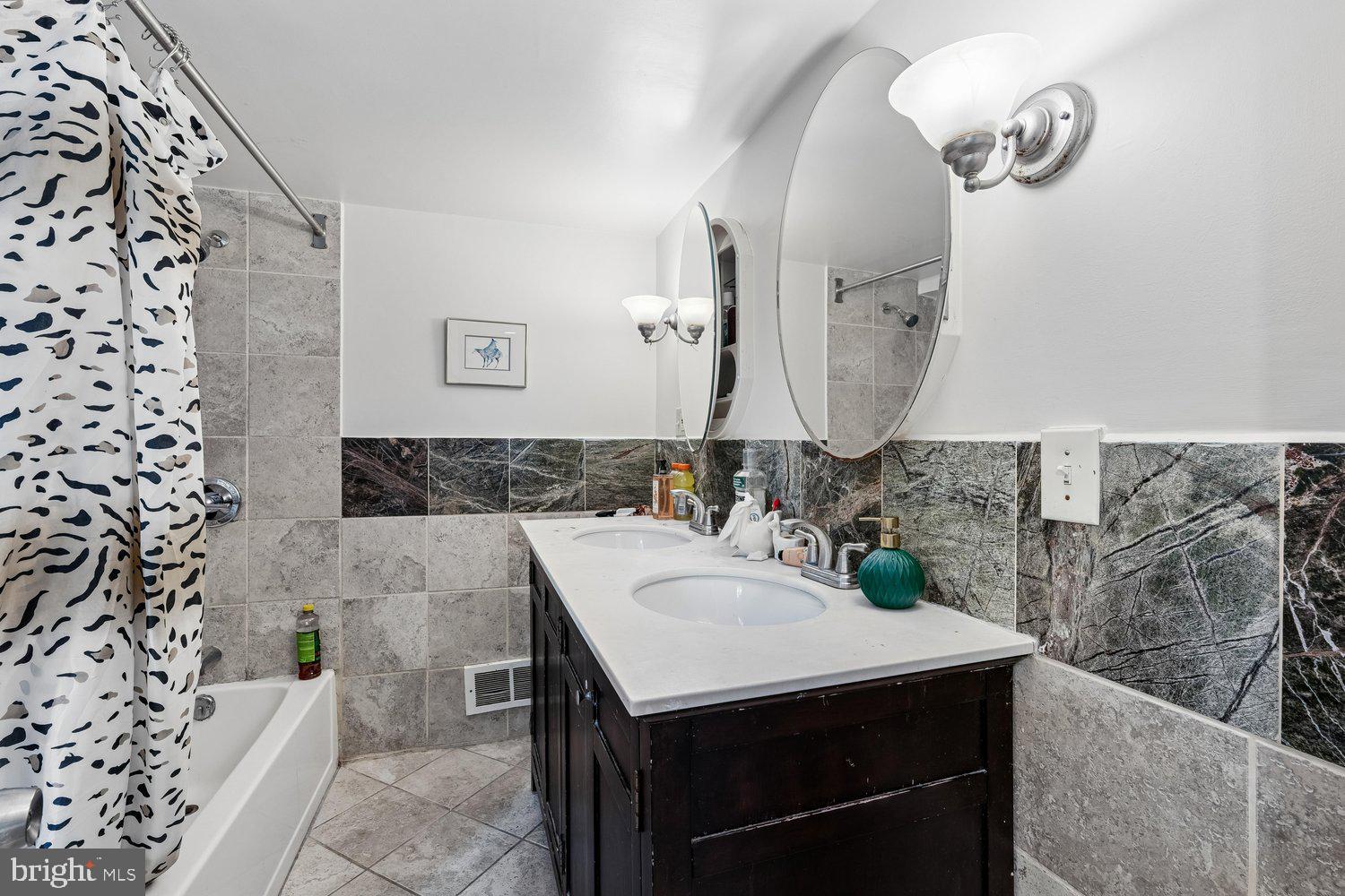 TAKOMA PARK - Residential
