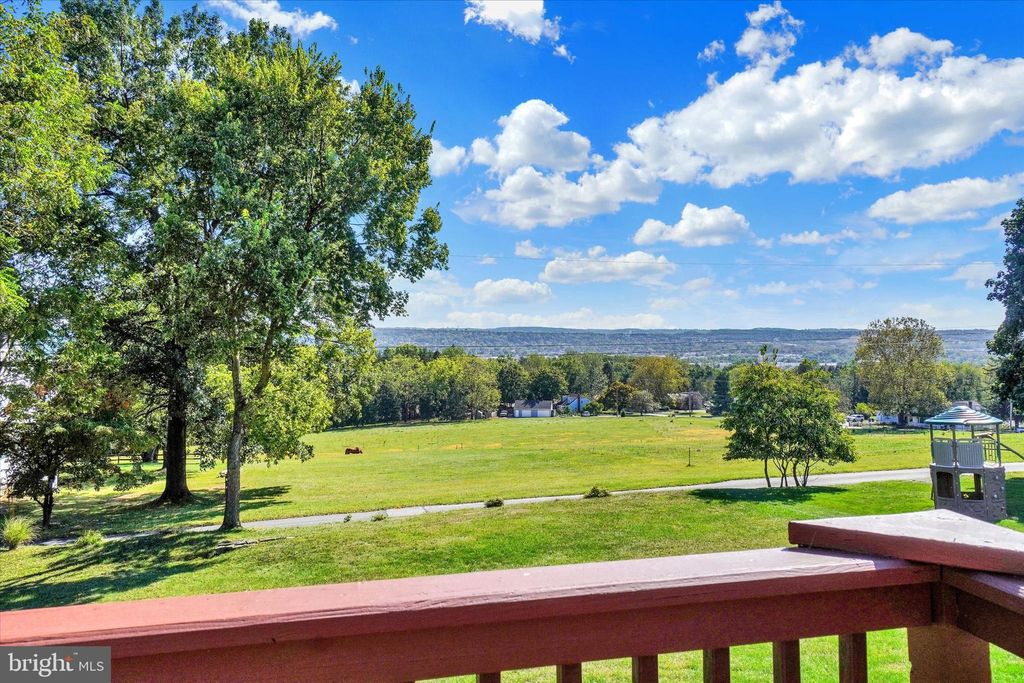 Photo of 2280 Spangler Circle, YORK, PA 17406 (MLS # PAYK2091086)