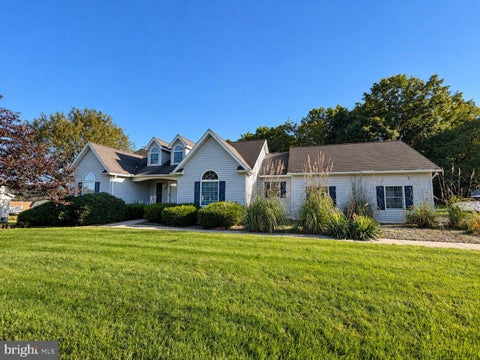 Photo of 1051 E Springfield Drive, BELLEFONTE, PA 16823 (MLS # PACE2520948)
