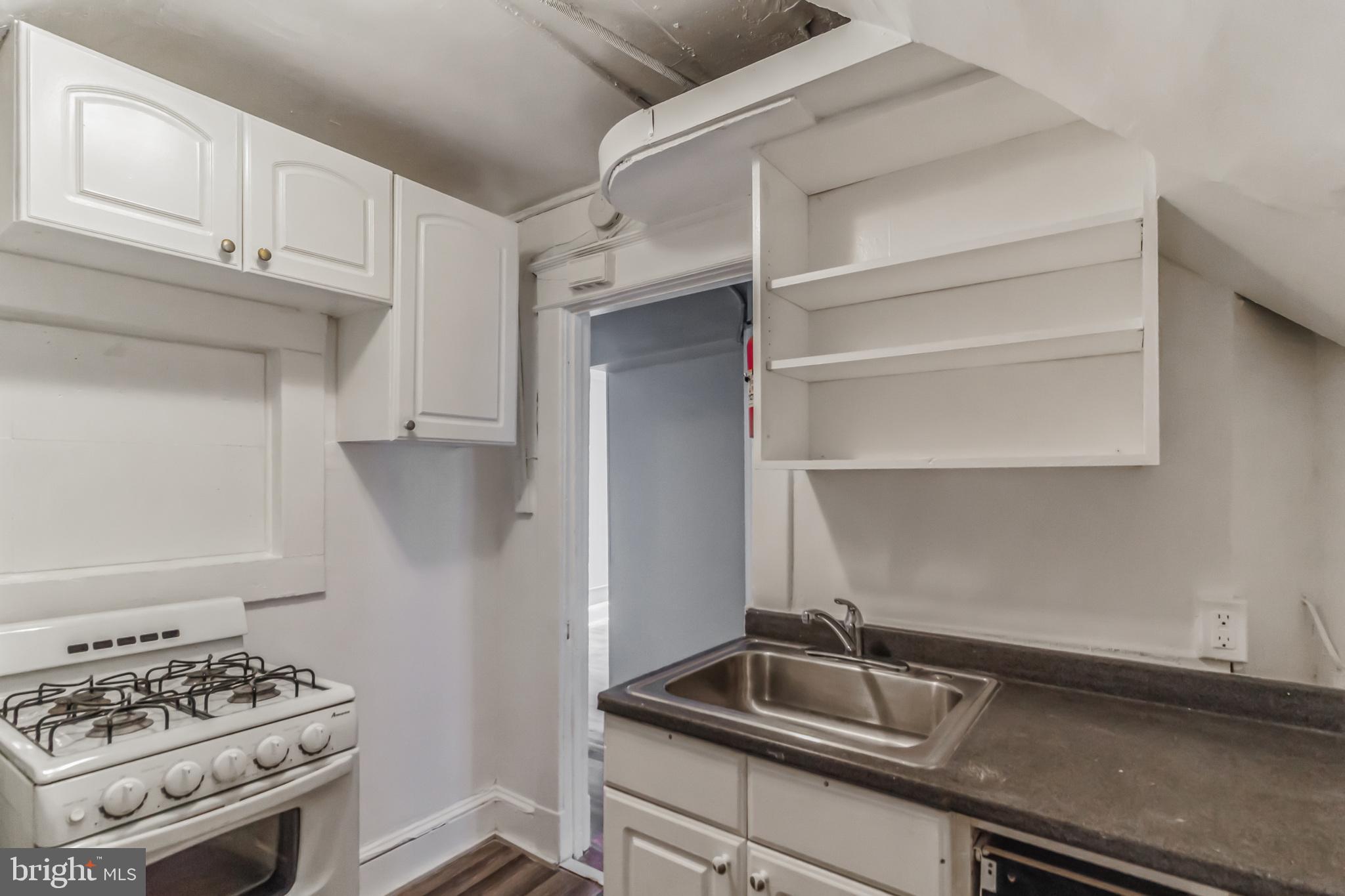 GWYNN OAK - Residential Income