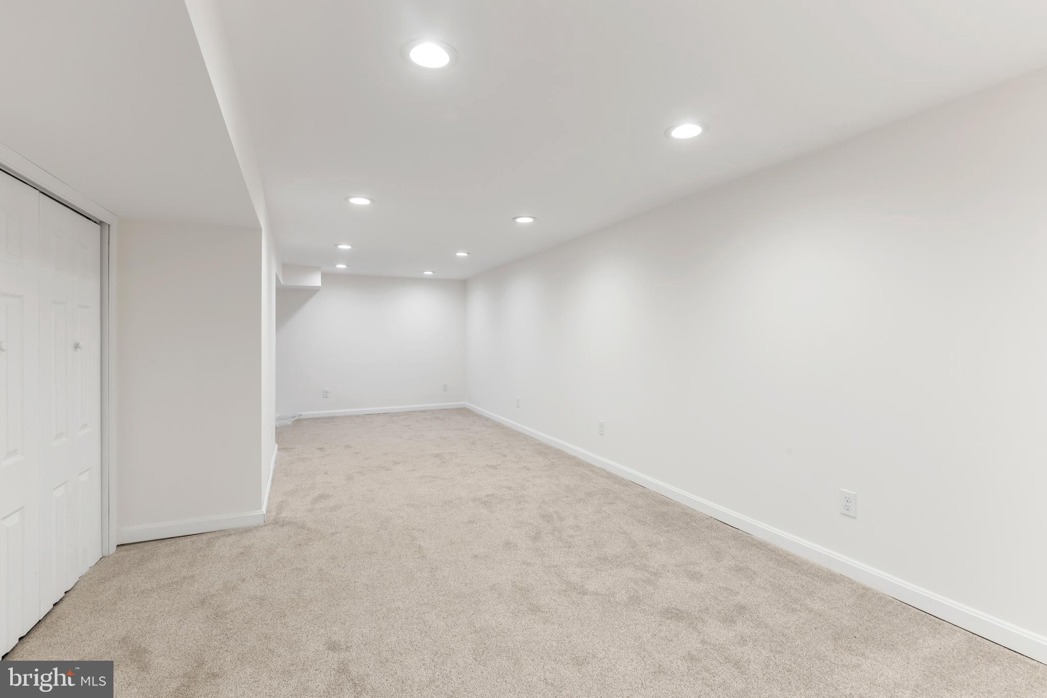 RICHNOR SPRINGS - Residential