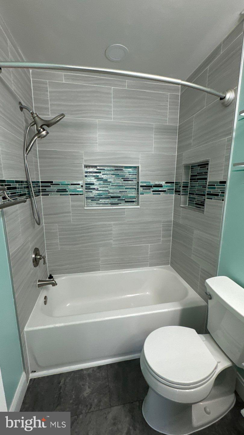 WOODLAND VILLAGE - Residential Lease