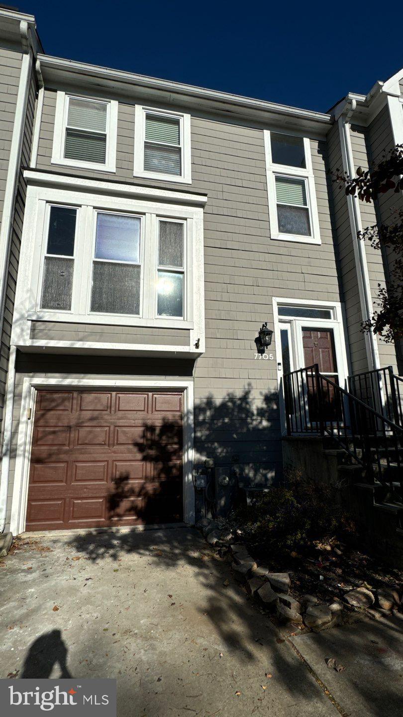 WOODLAND VILLAGE - Residential Lease