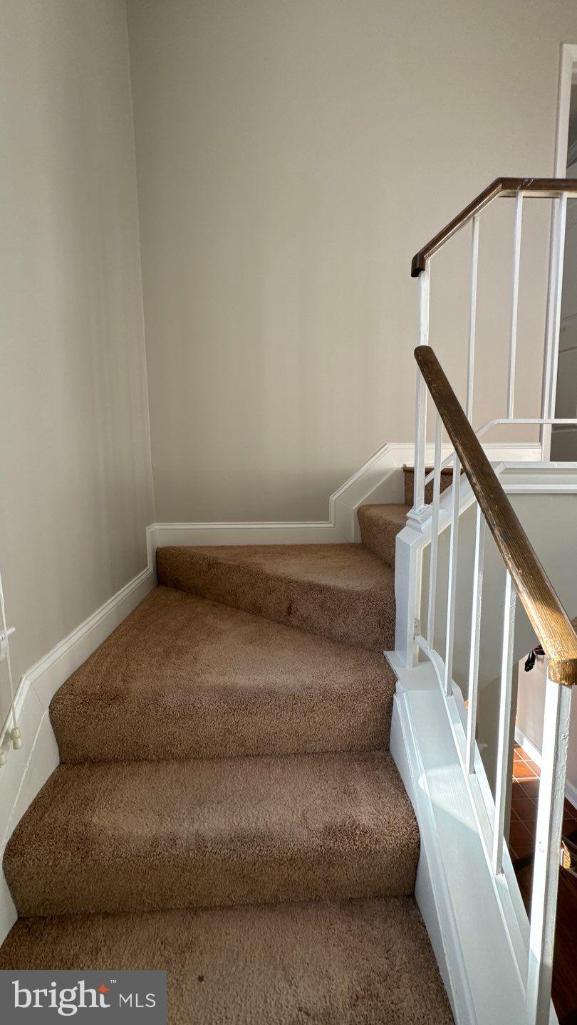 WOODLAND VILLAGE - Residential Lease