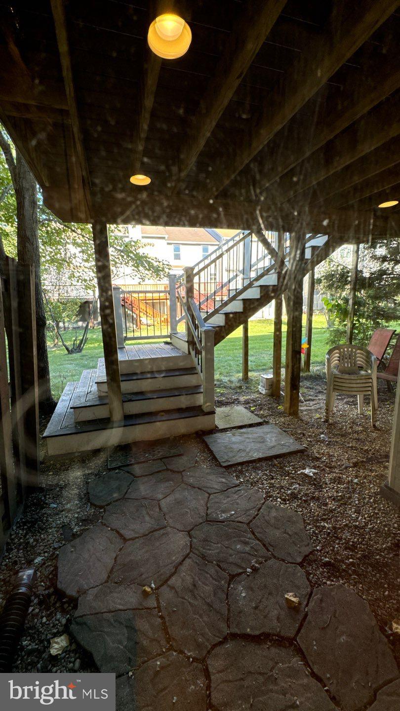 WOODLAND VILLAGE - Residential Lease