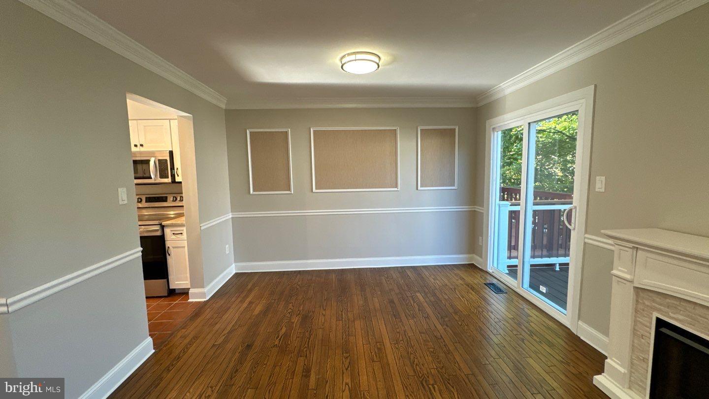 WOODLAND VILLAGE - Residential Lease