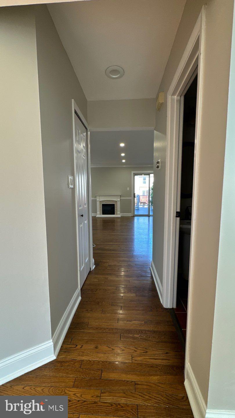 WOODLAND VILLAGE - Residential Lease