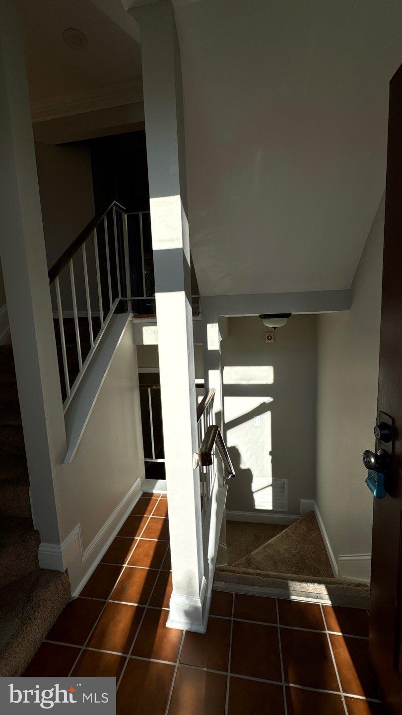 WOODLAND VILLAGE - Residential Lease