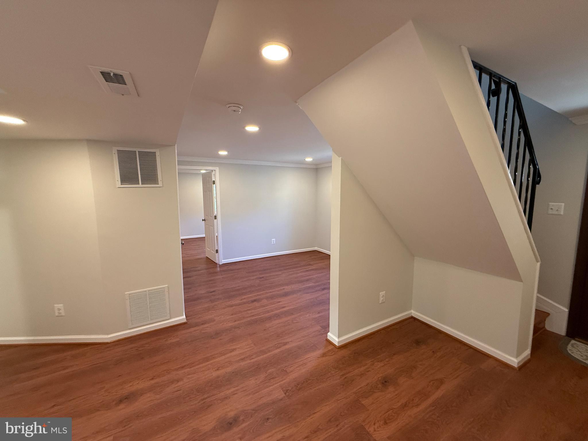 SPRINGBROOK FOREST - Residential