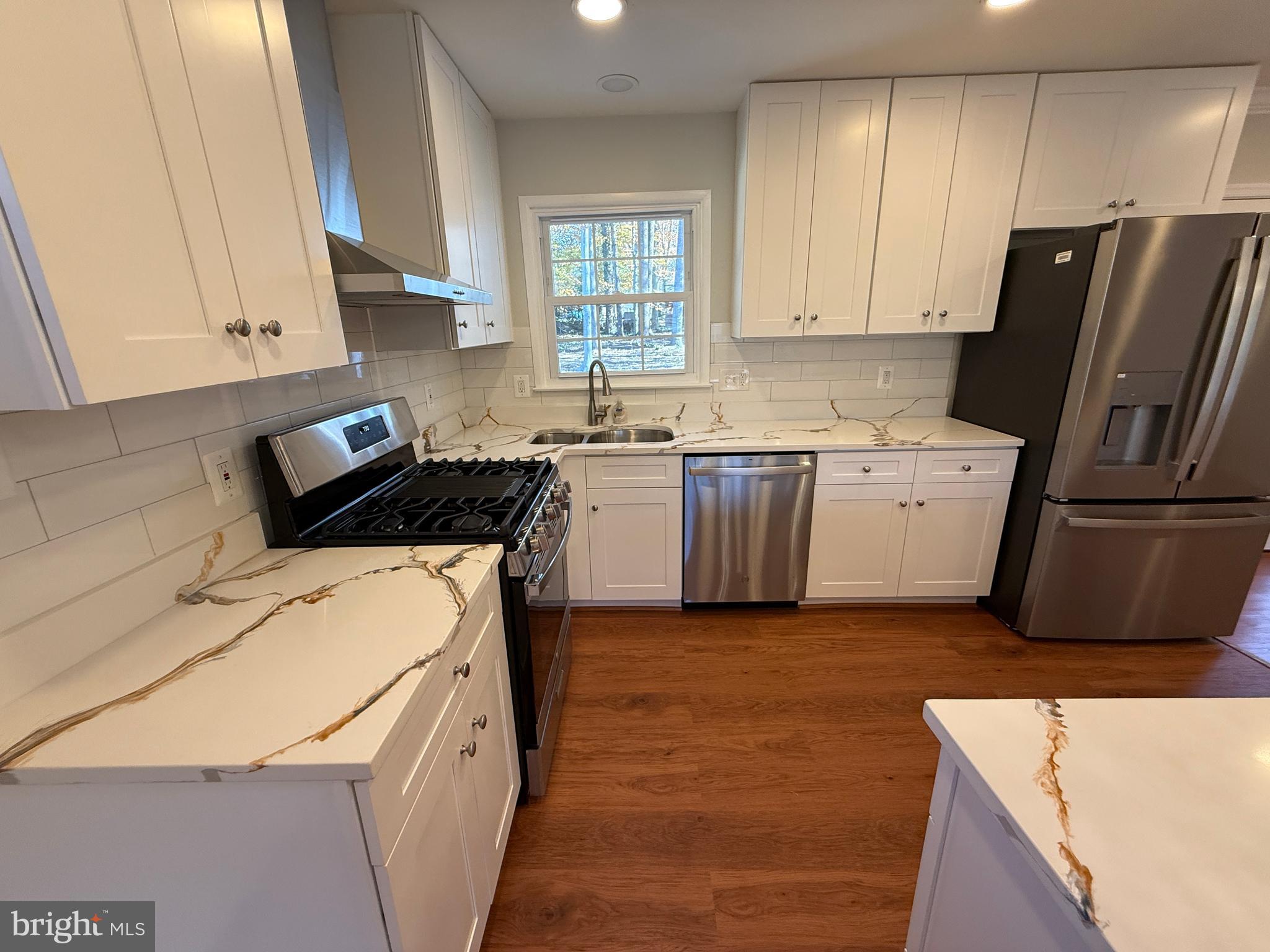 SPRINGBROOK FOREST - Residential