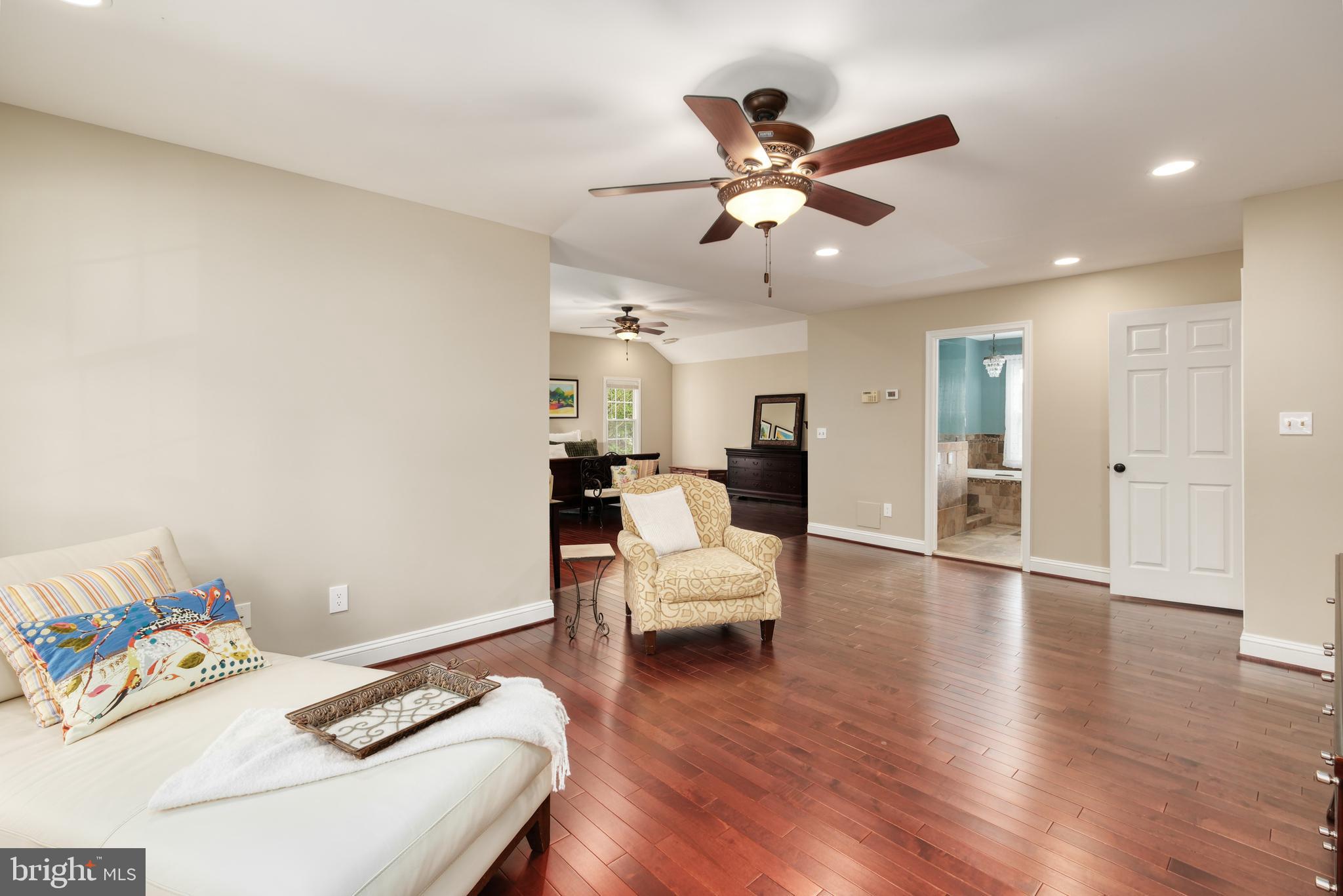 BARRINGTON - Residential