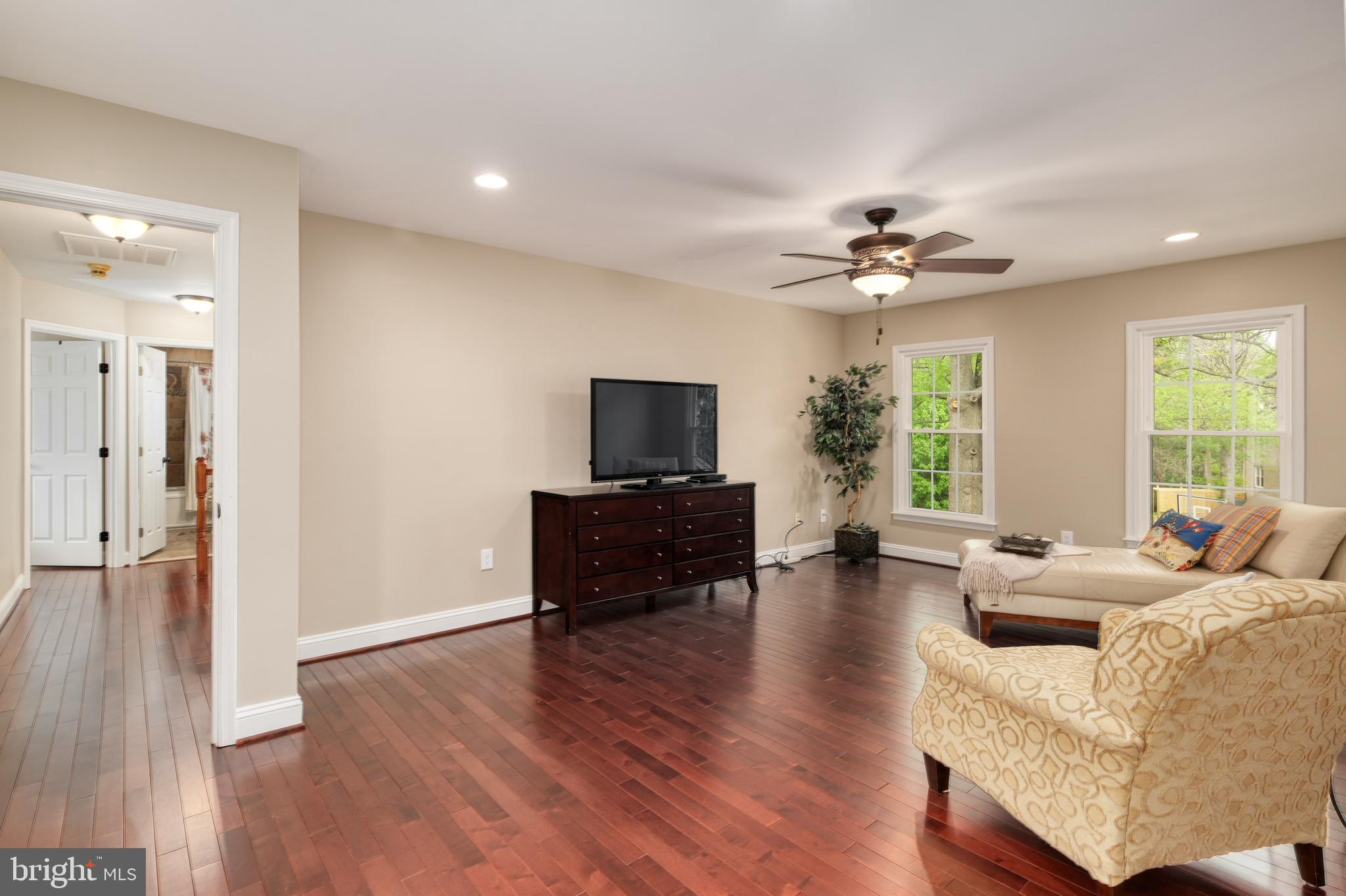 BARRINGTON - Residential