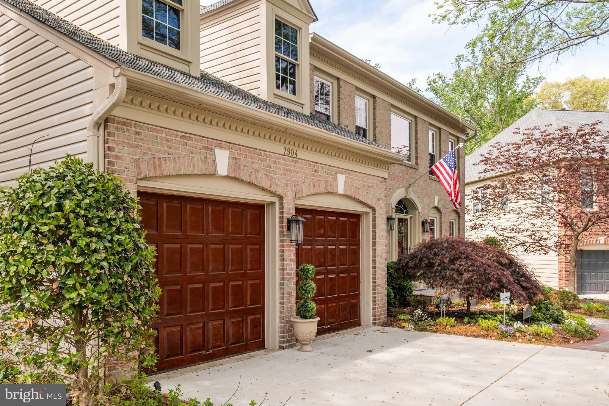 7904 WILLFIELD COURT