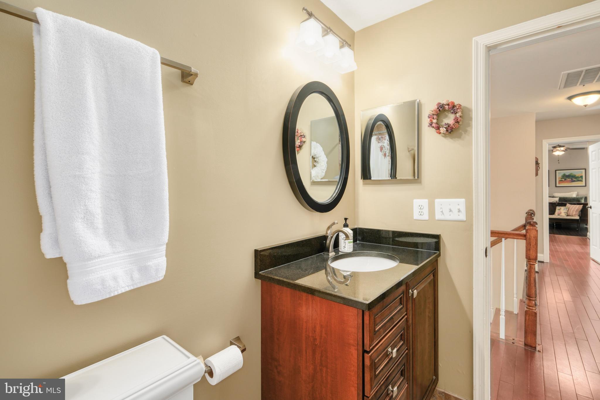 BARRINGTON - Residential