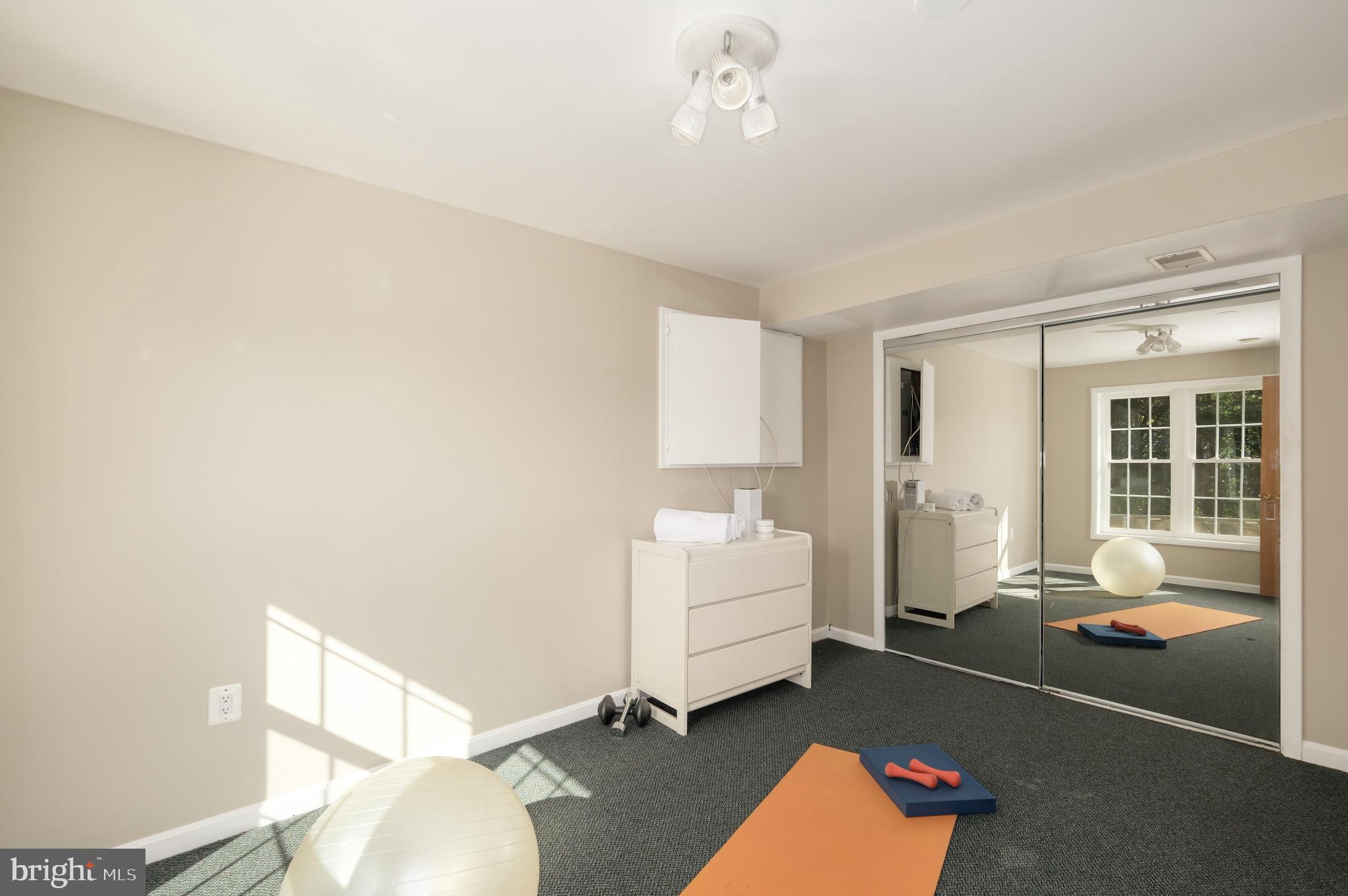 BARRINGTON - Residential