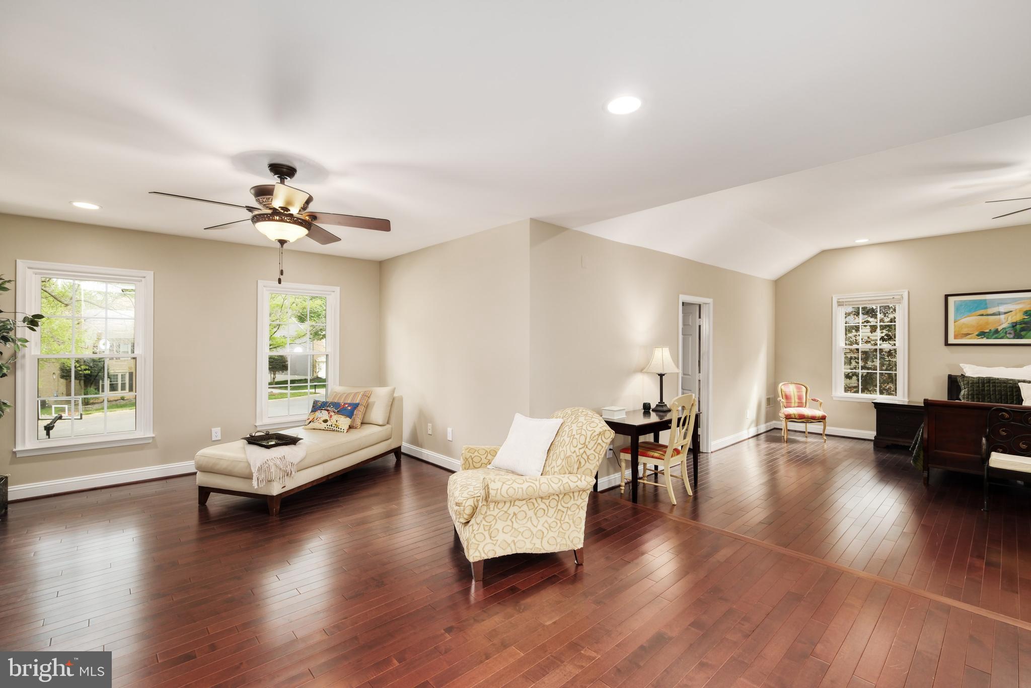 BARRINGTON - Residential