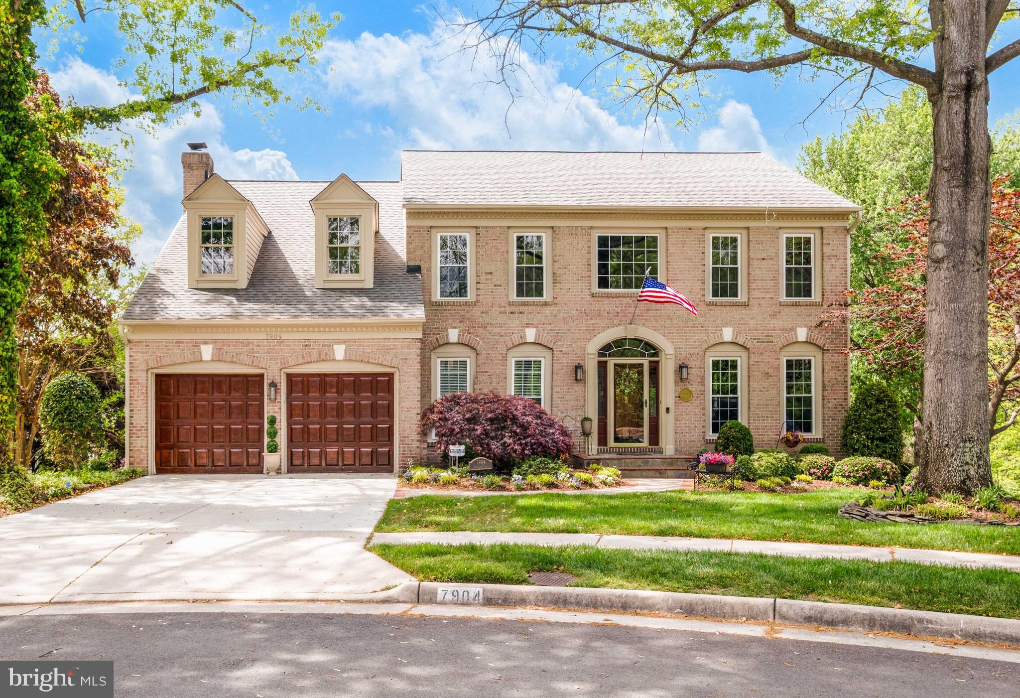 7904 WILLFIELD COURT