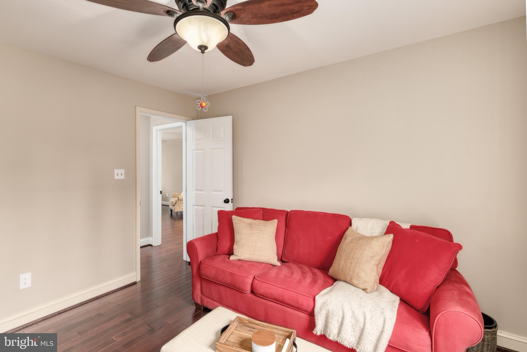 BARRINGTON - Residential