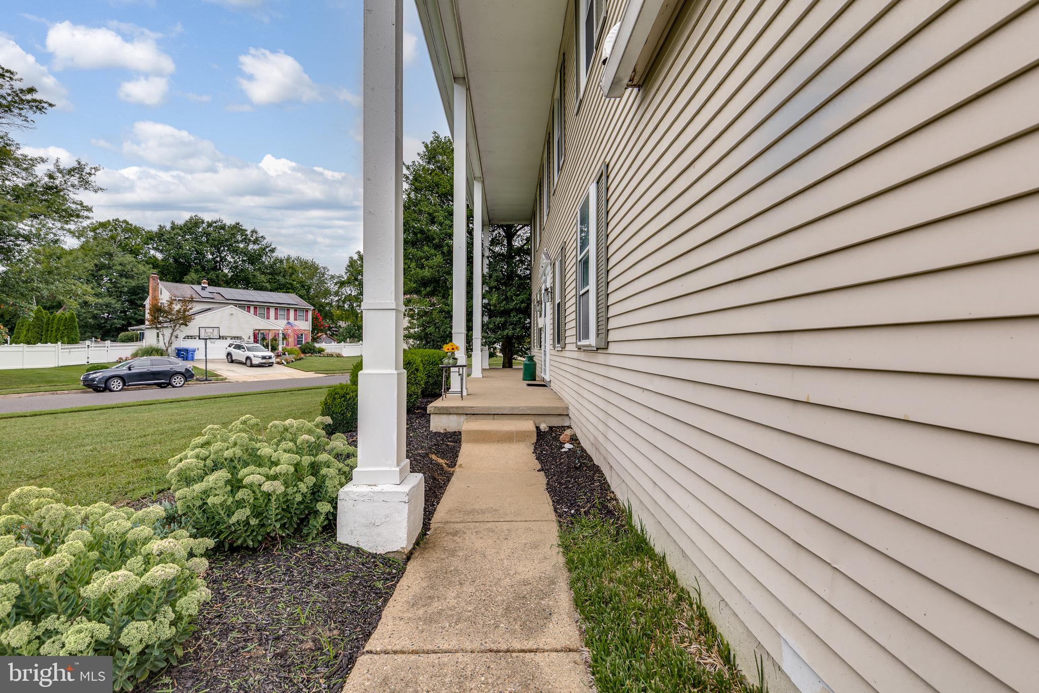 122 COBBLESTONE DRIVE