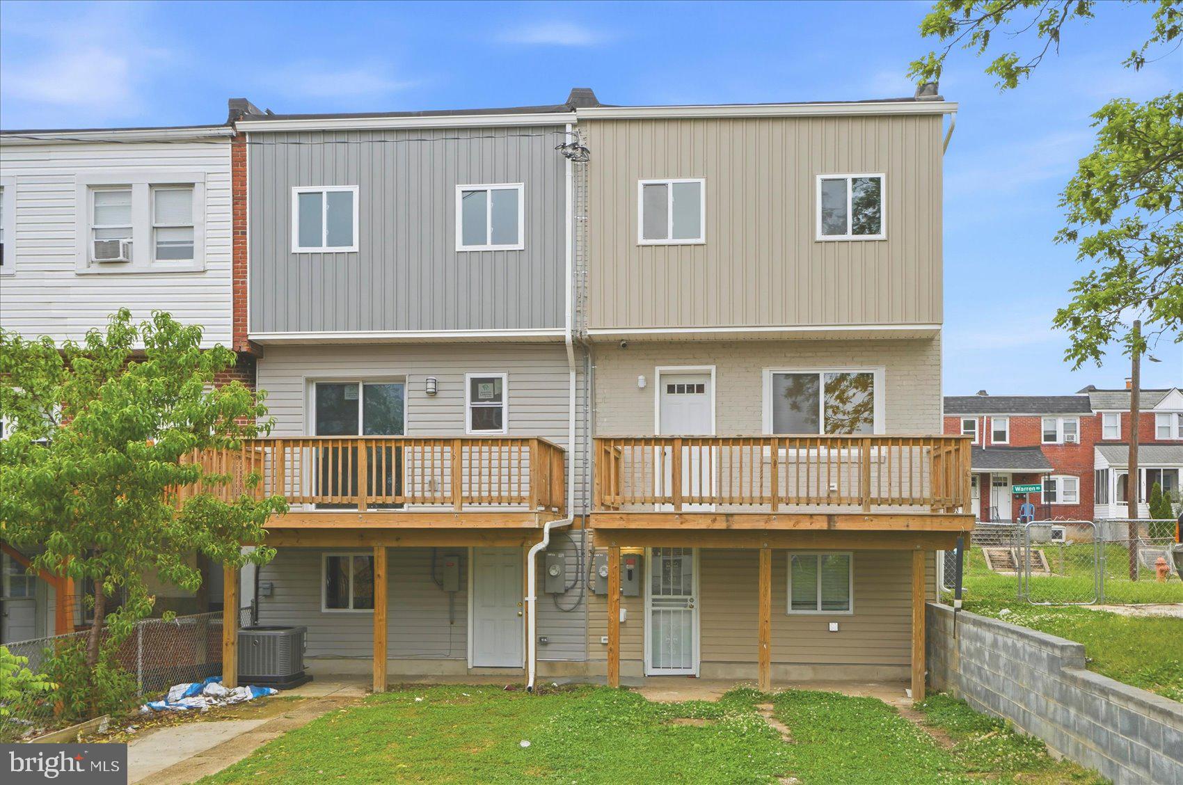METROPOLITAN HOMES - Residential