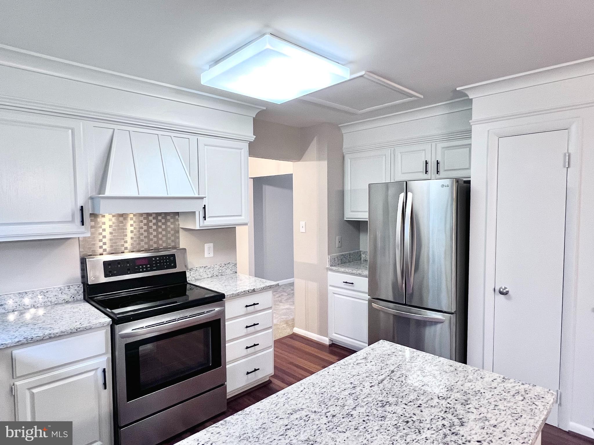 DUNN LORING GARDENS - Residential